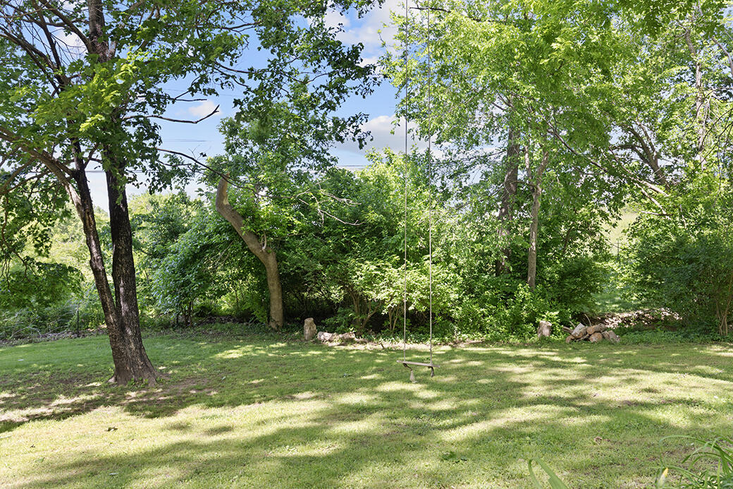 2615 East Melbourne Road Property Photo 41