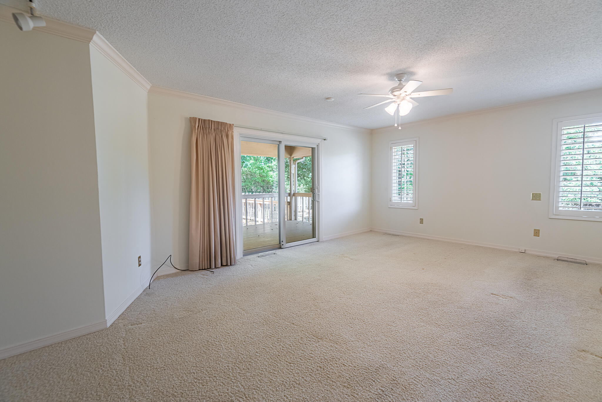 761 South Augusta Drive Property Photo 24