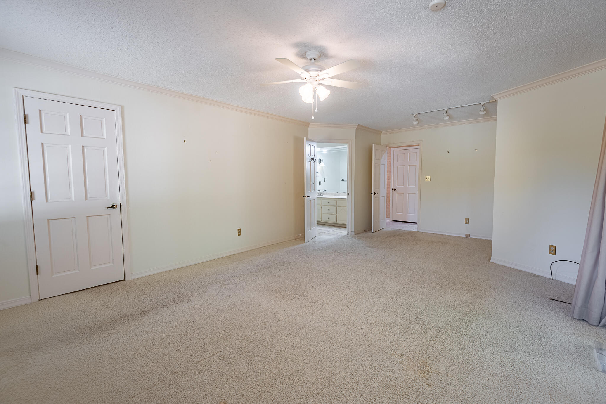 761 South Augusta Drive Property Photo 25