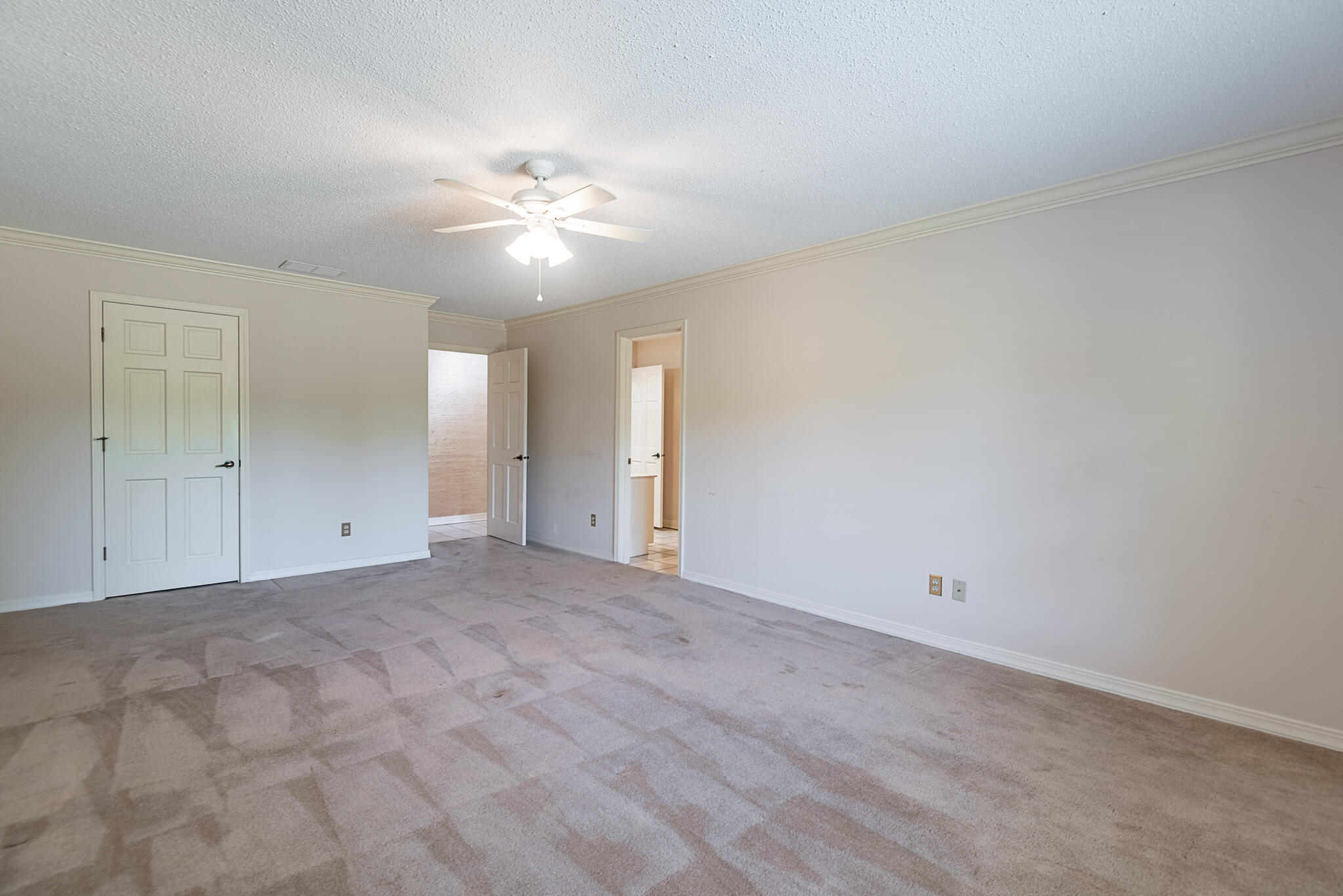 761 South Augusta Drive Property Photo 32