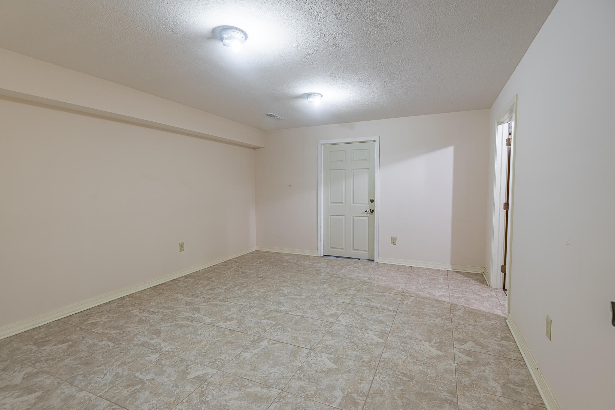 761 South Augusta Drive Property Photo 45