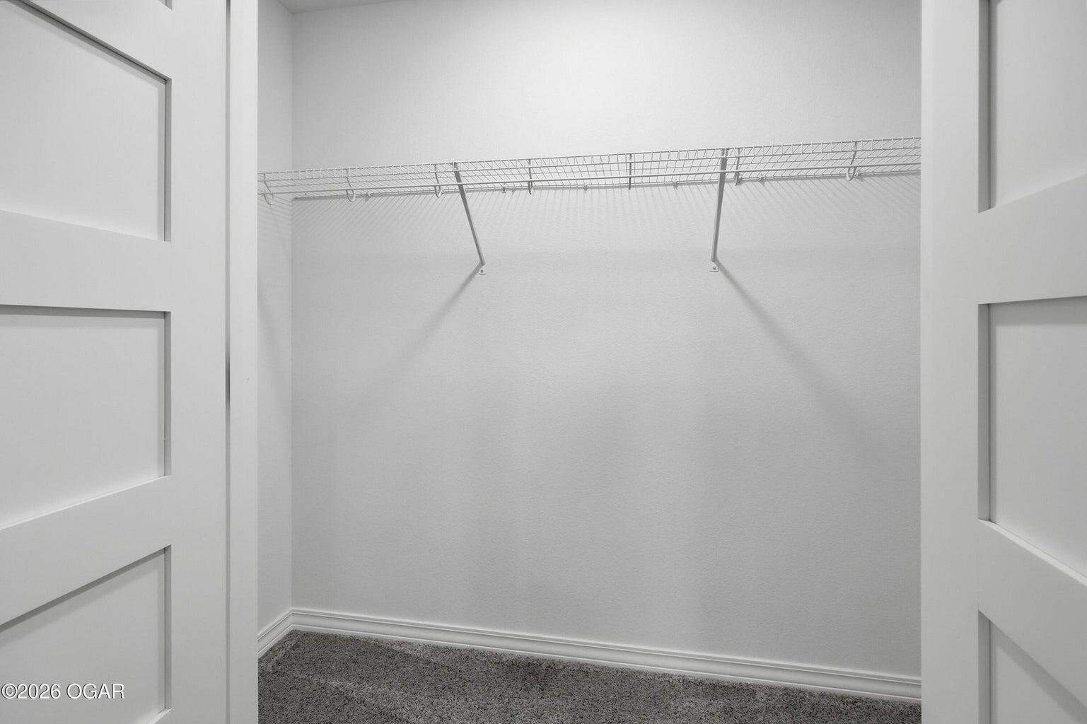 404 East Maple Street Property Photo 24