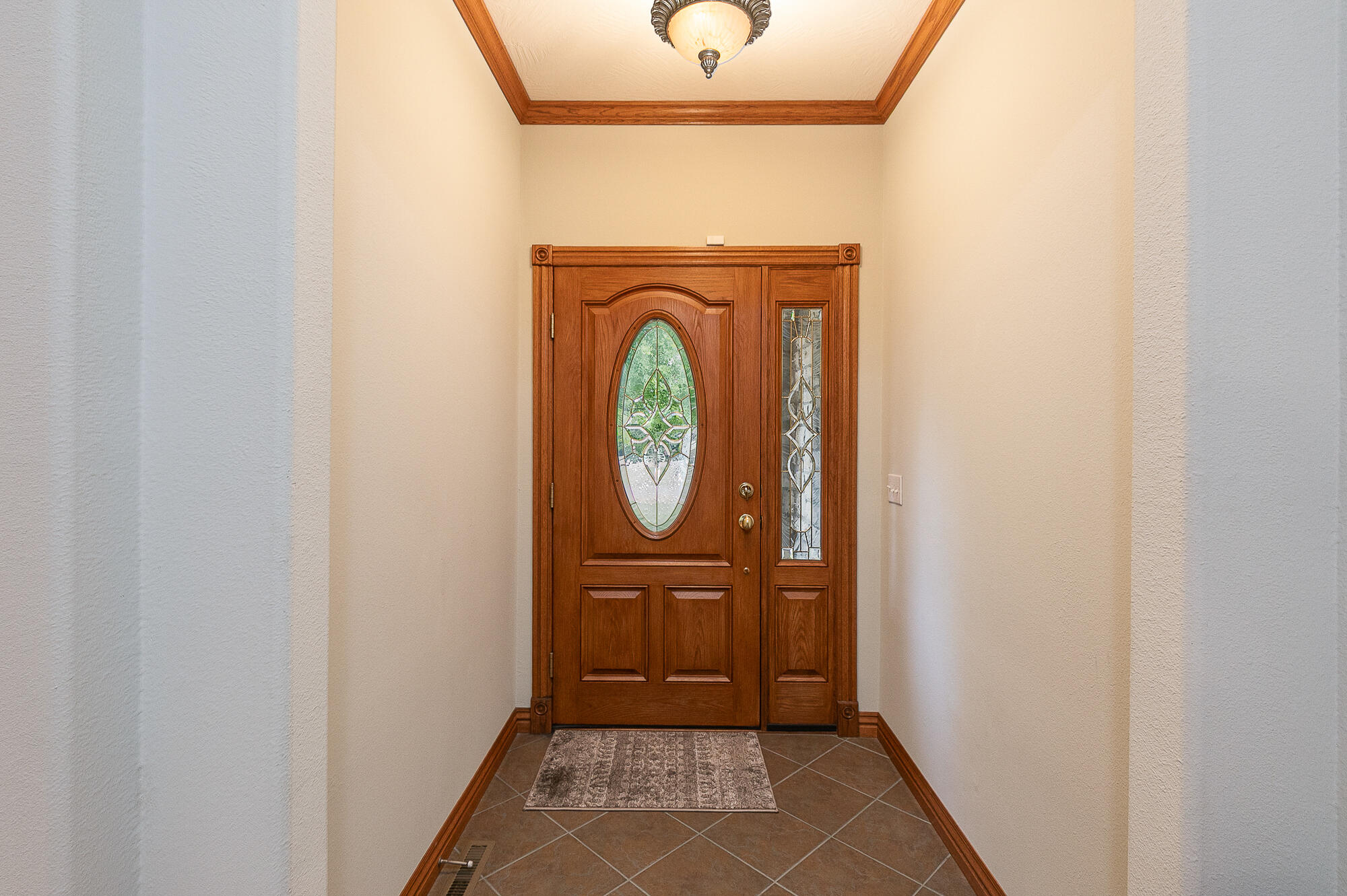 5265 North Missouri Oak Trail Property Photo 5