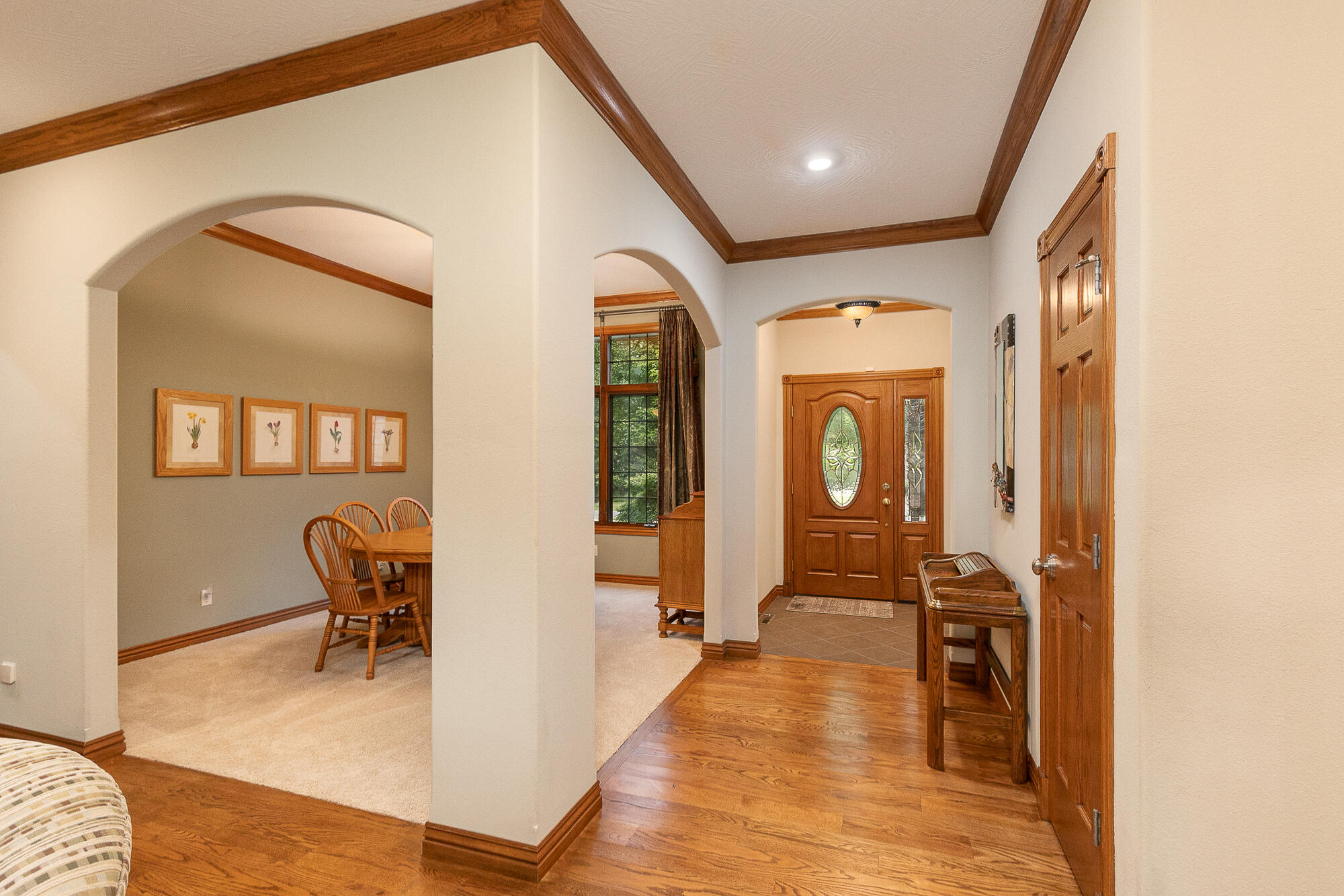 5265 North Missouri Oak Trail Property Photo 7