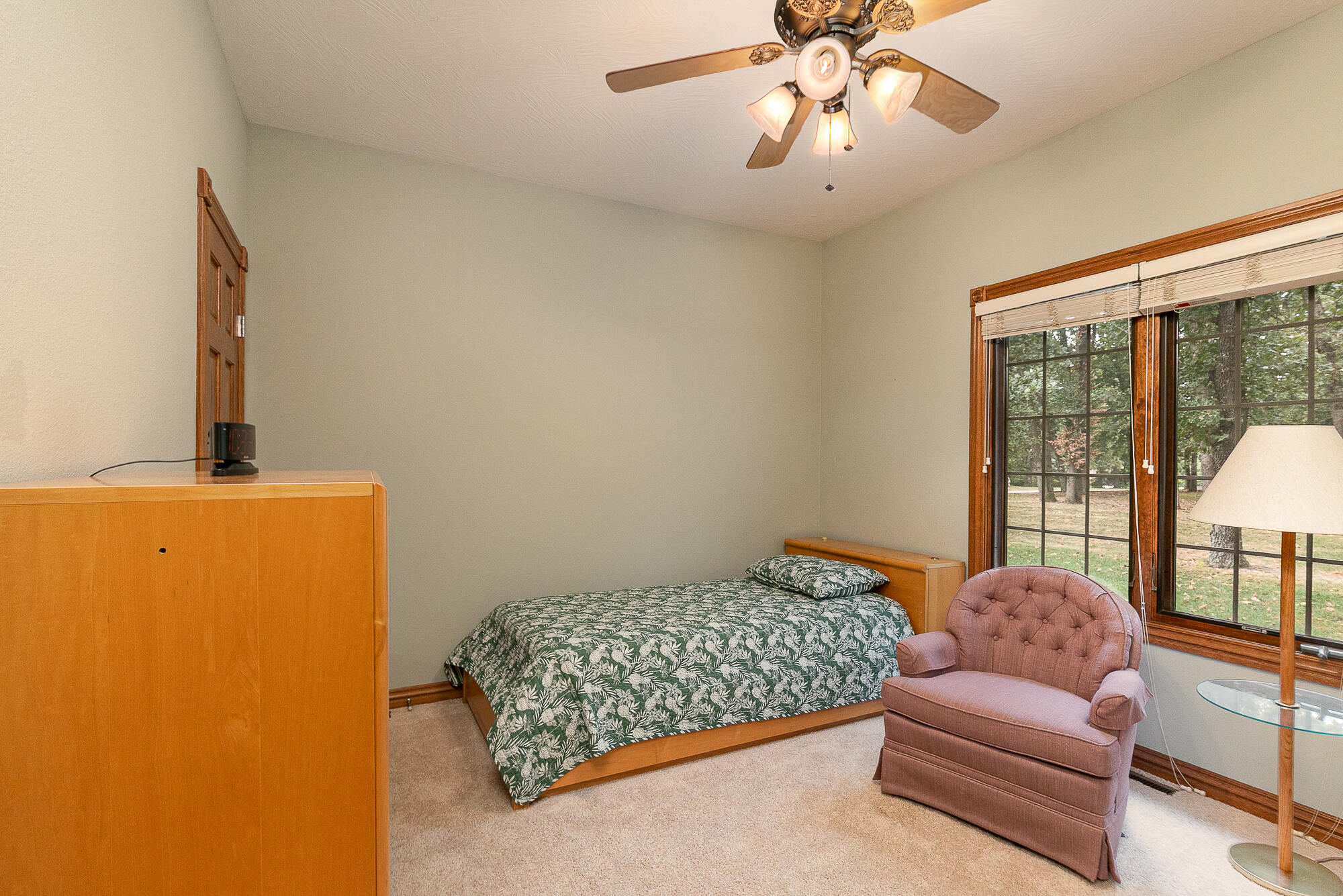 5265 North Missouri Oak Trail Property Photo 22
