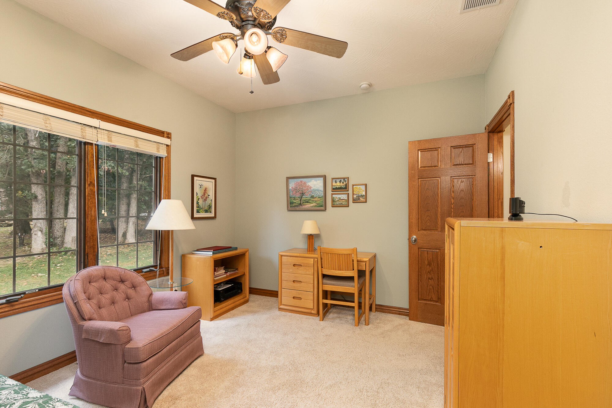 5265 North Missouri Oak Trail Property Photo 23