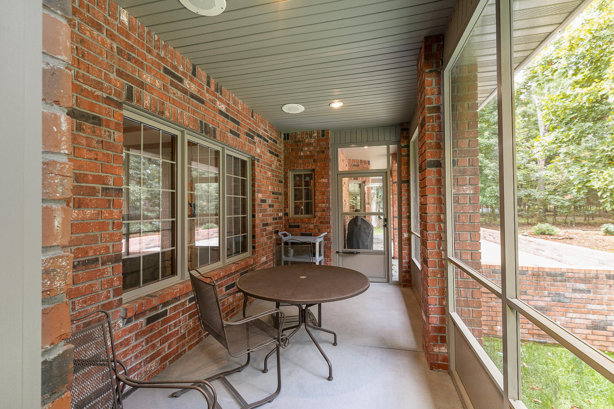 5265 North Missouri Oak Trail Property Photo 33