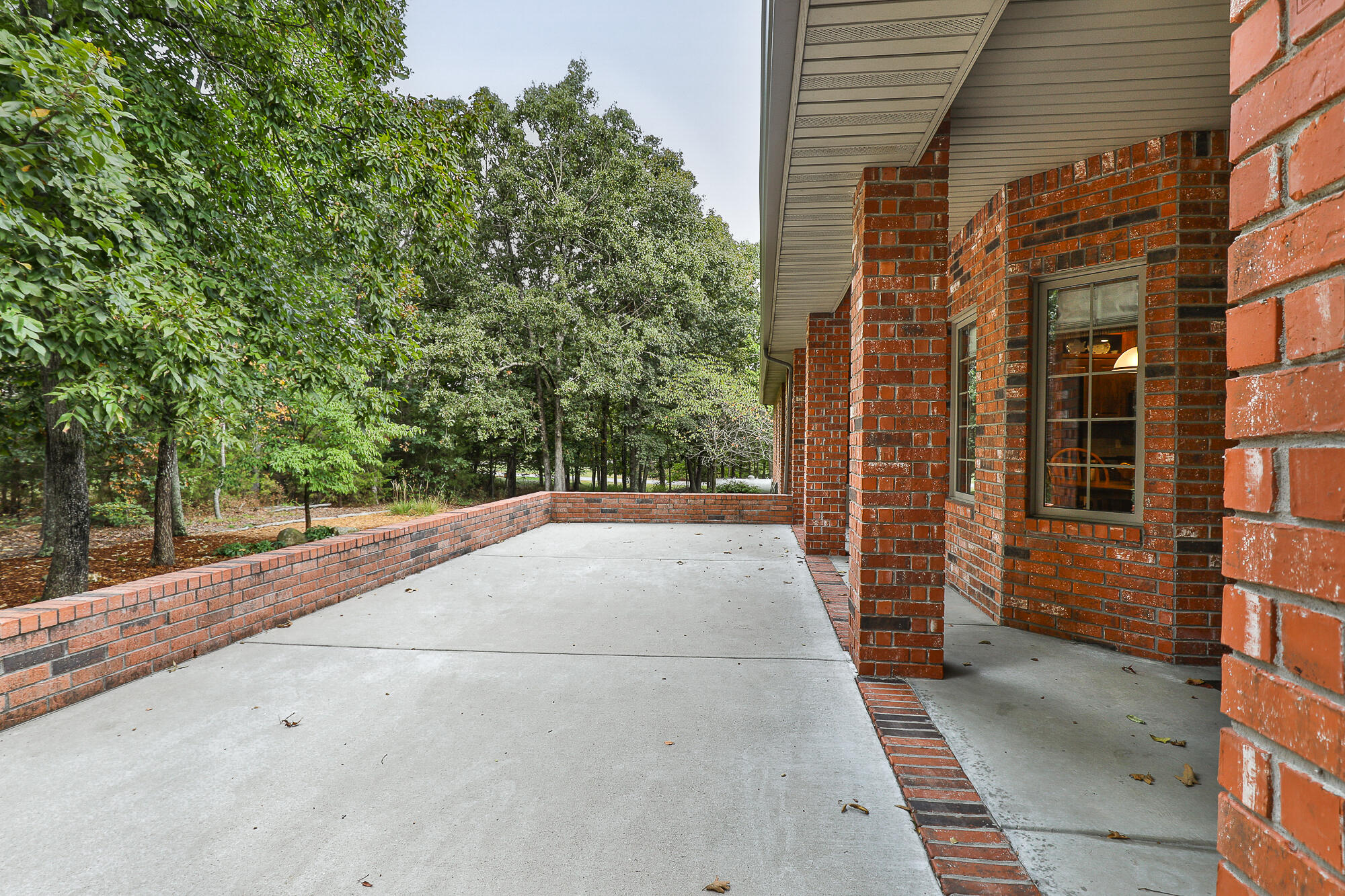 5265 North Missouri Oak Trail Property Photo 42