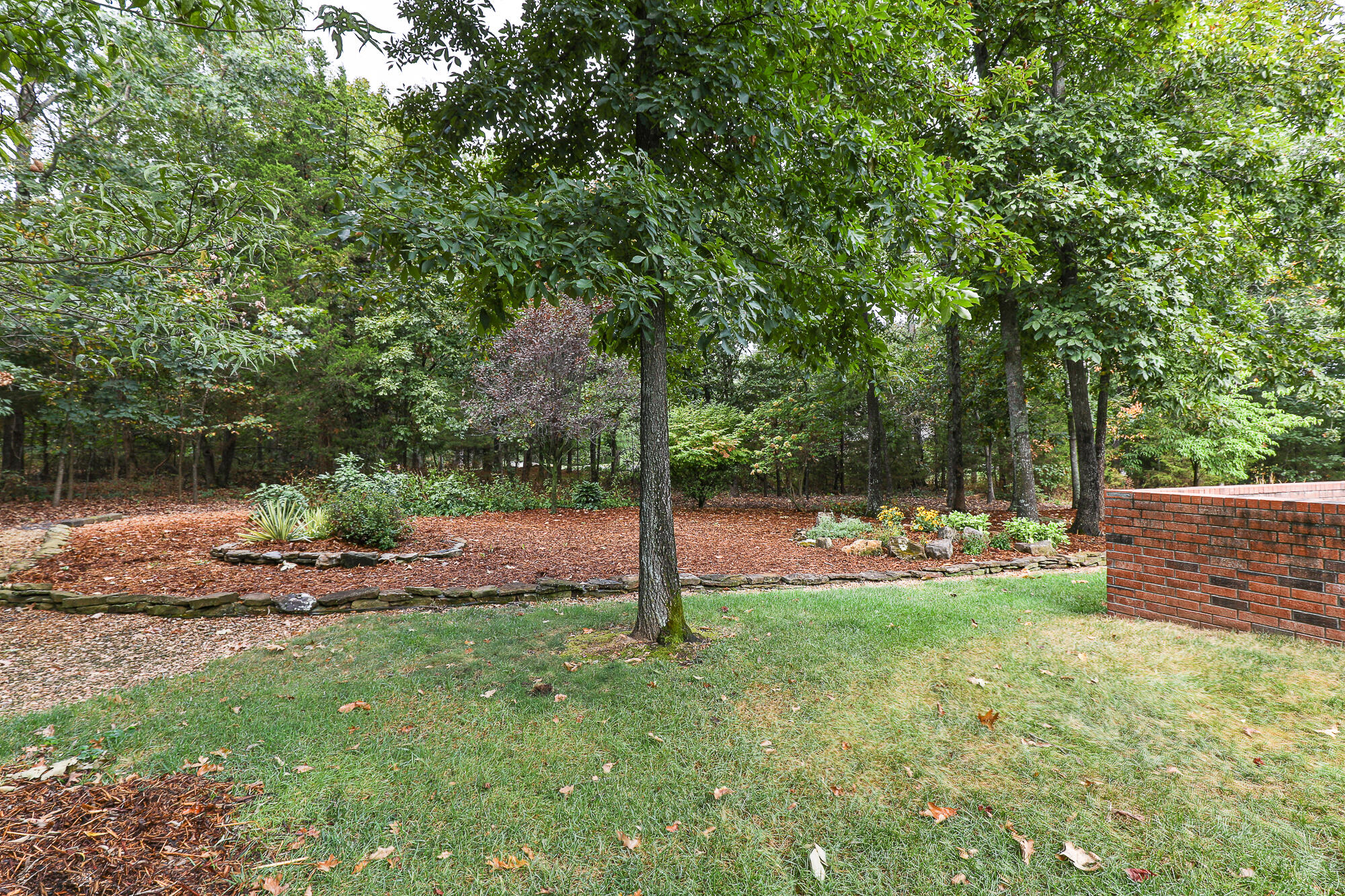 5265 North Missouri Oak Trail Property Photo 44