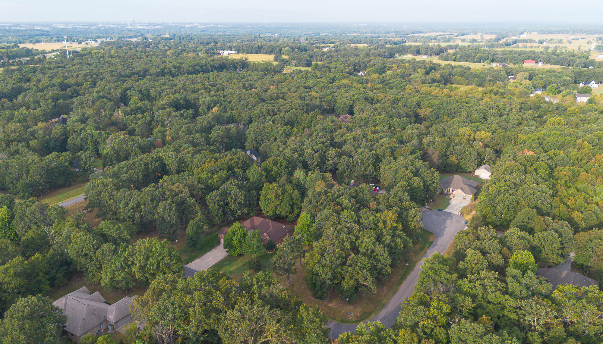 5265 North Missouri Oak Trail Property Photo 51