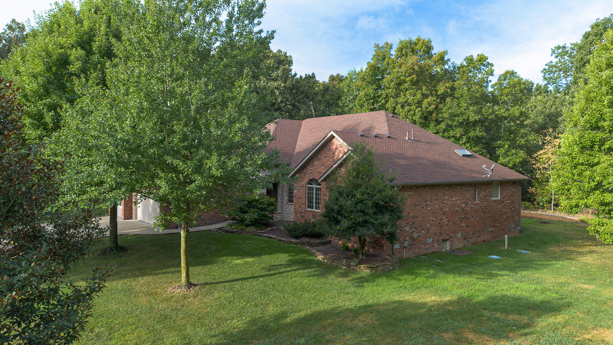 5265 North Missouri Oak Trail Property Photo 55