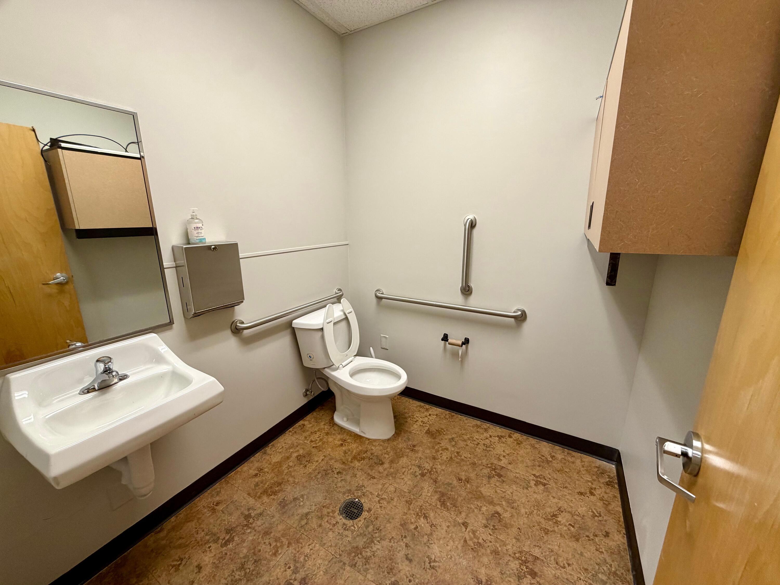 4139 South National Avenue Property Photo 9