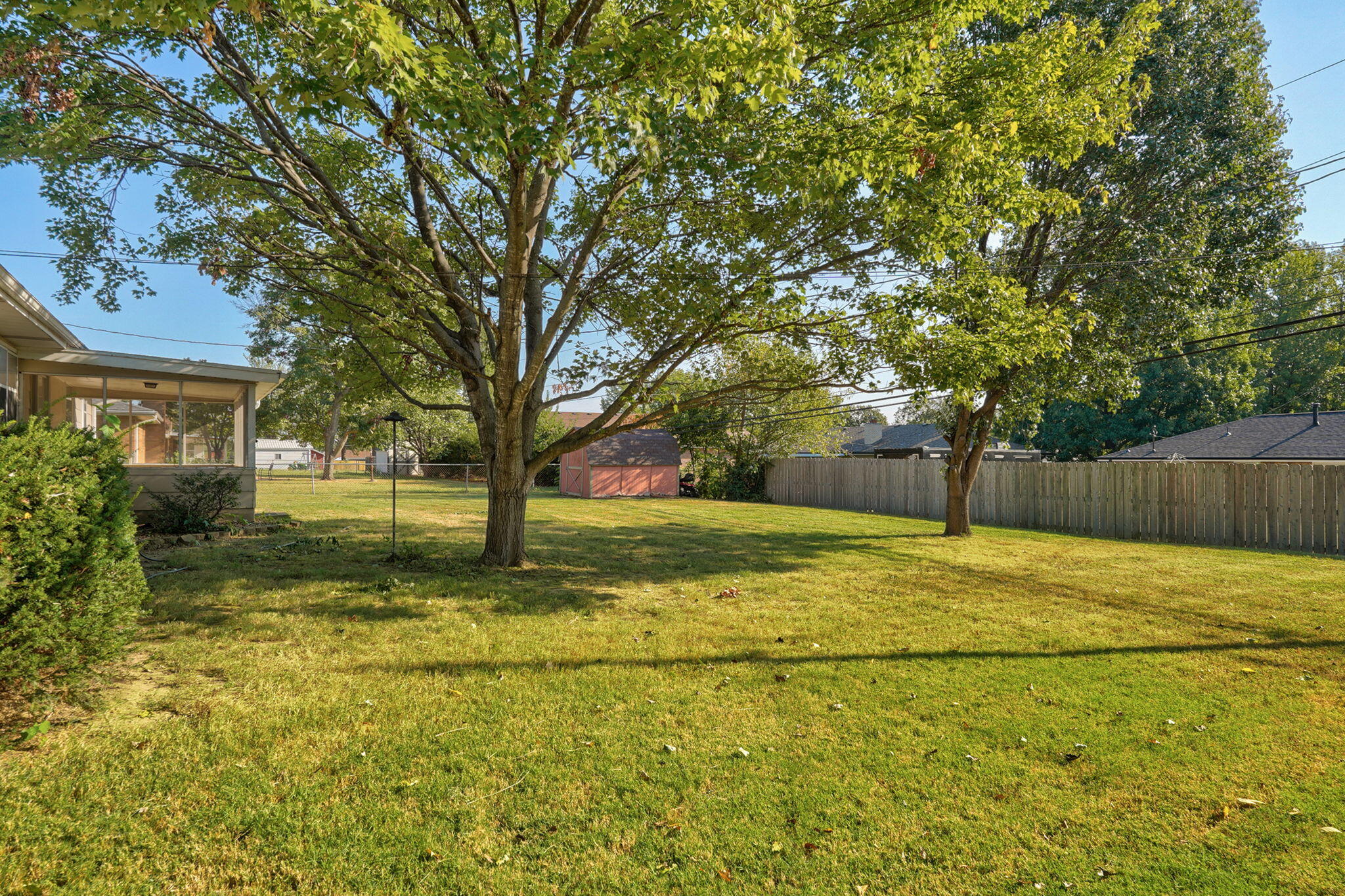 442 South York Avenue Property Photo 29