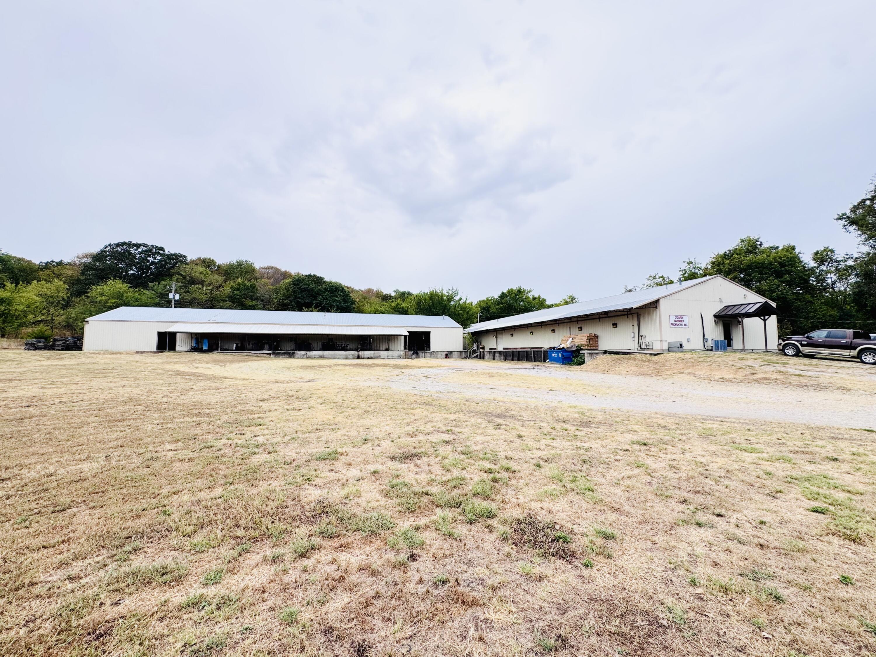 75 Garvey Drive Property Photo 2