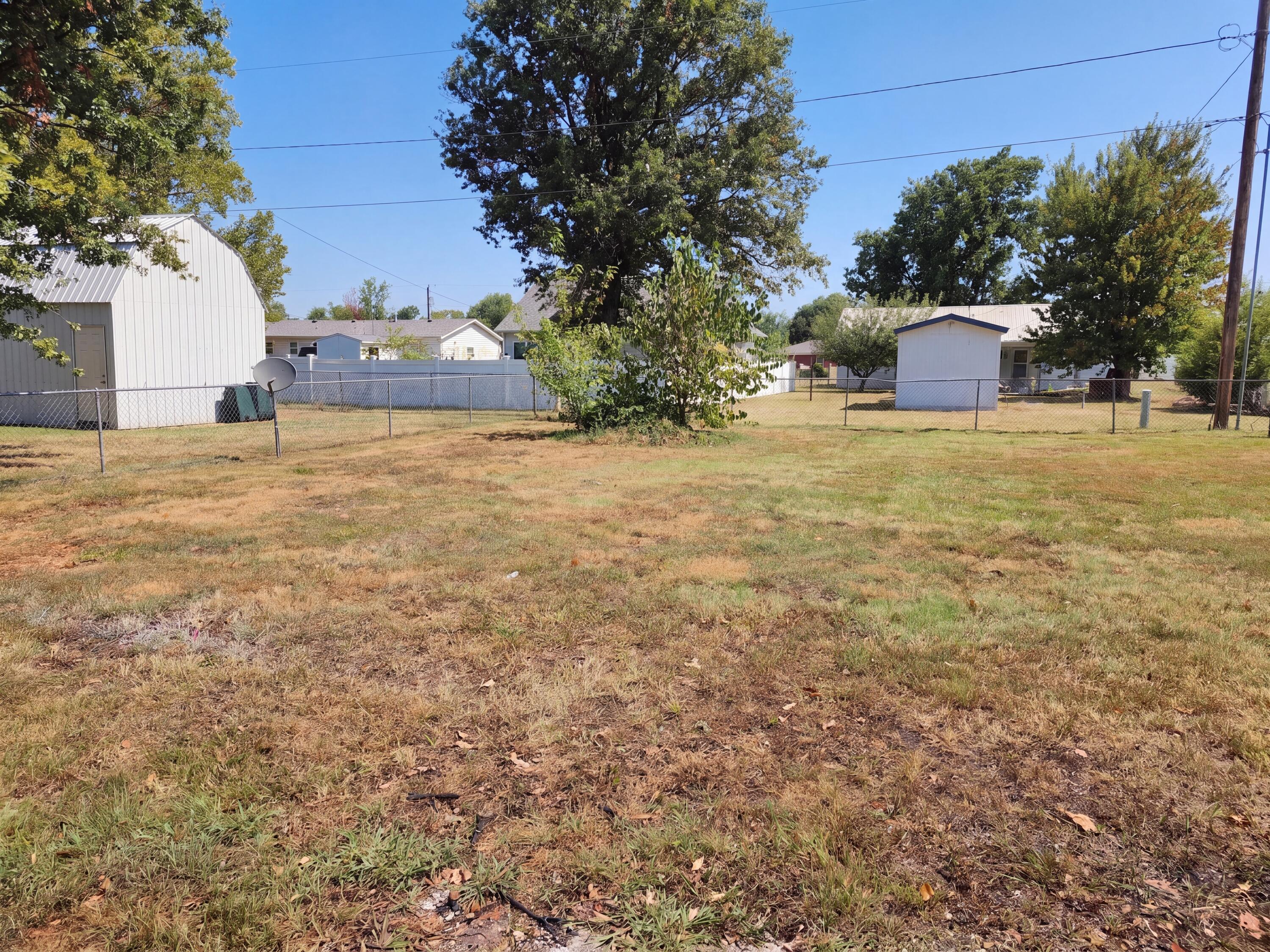 2208 Mc Connell Avenue Property Photo 18