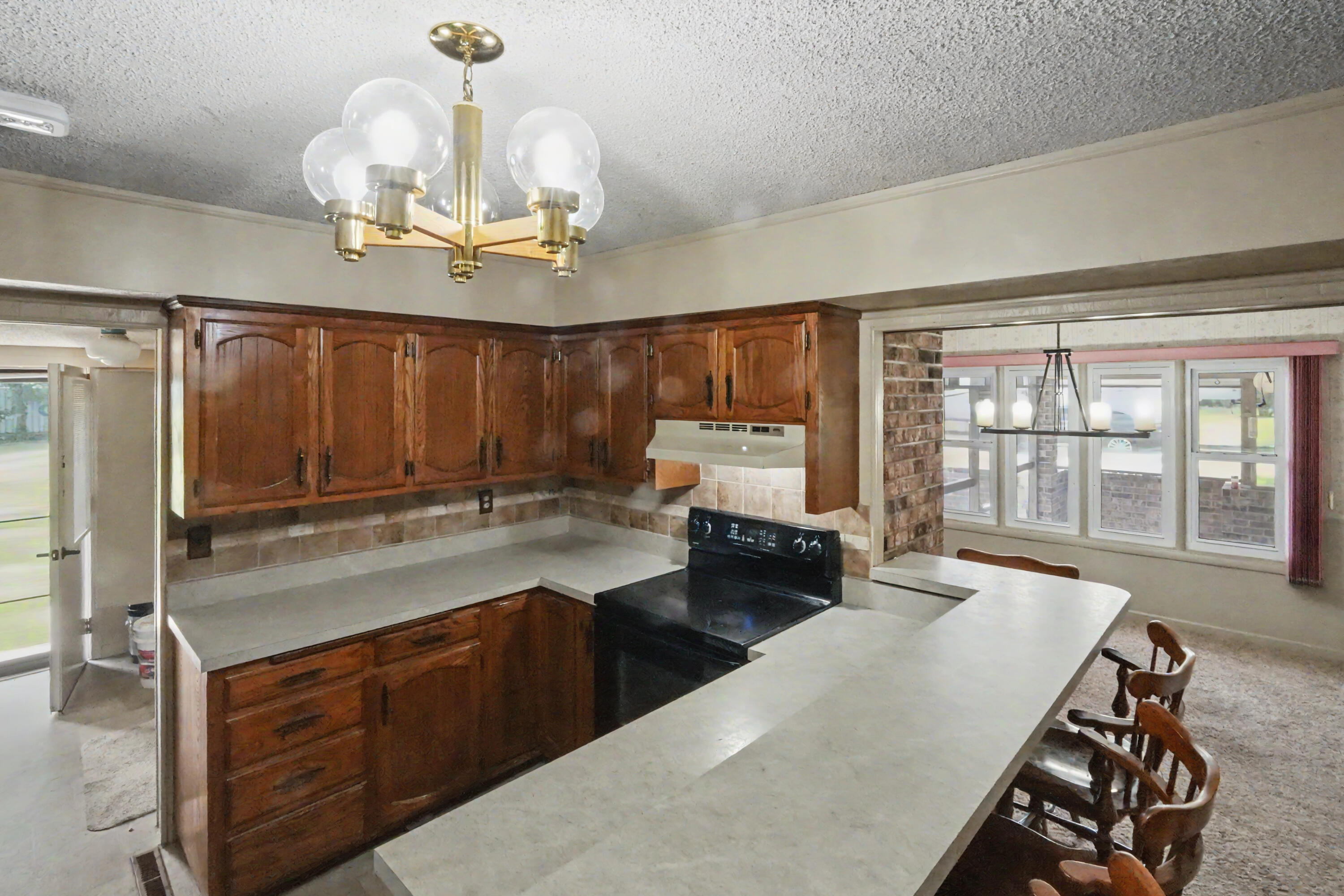 1114 Vermule Road Property Photo 6