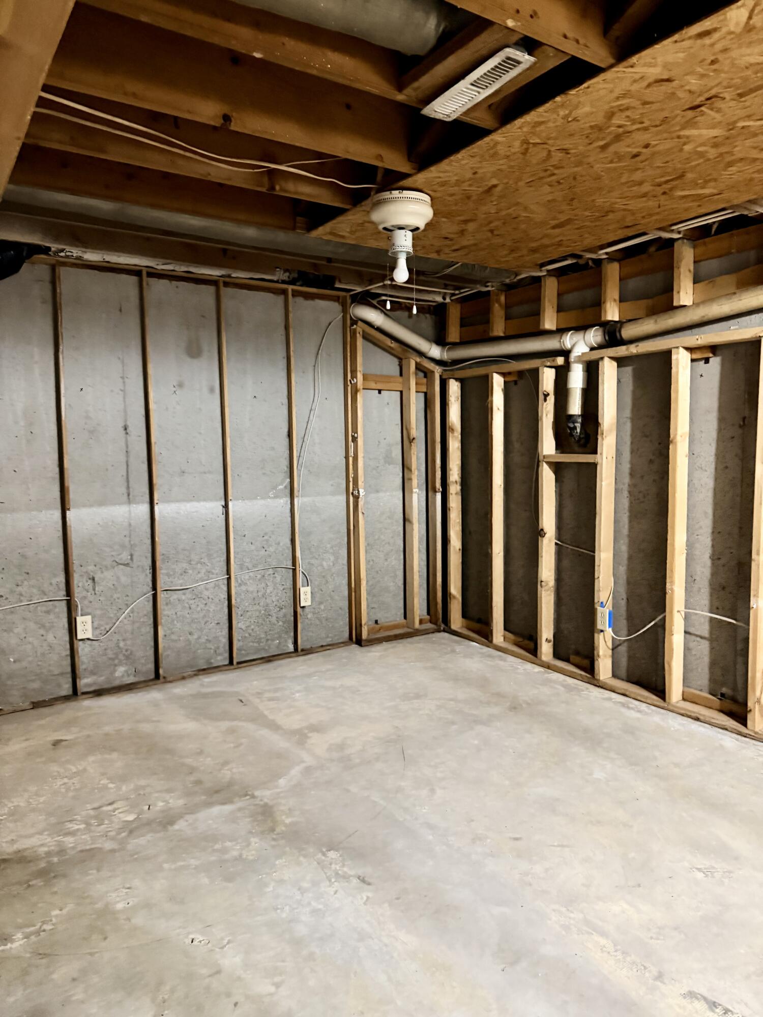 33 Preston Street Property Photo 15
