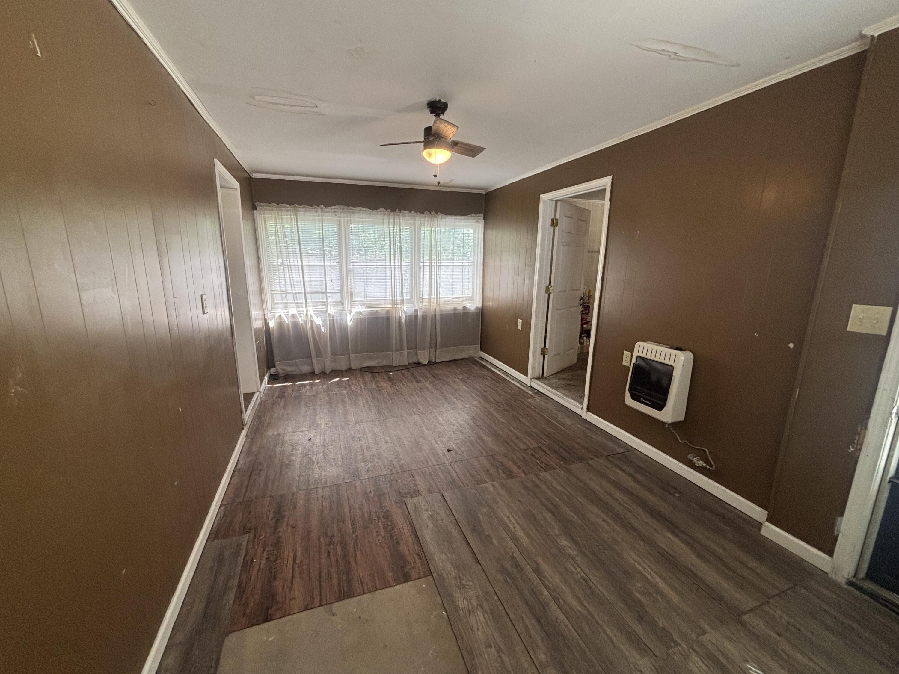 317 West Main Street Property Photo 16