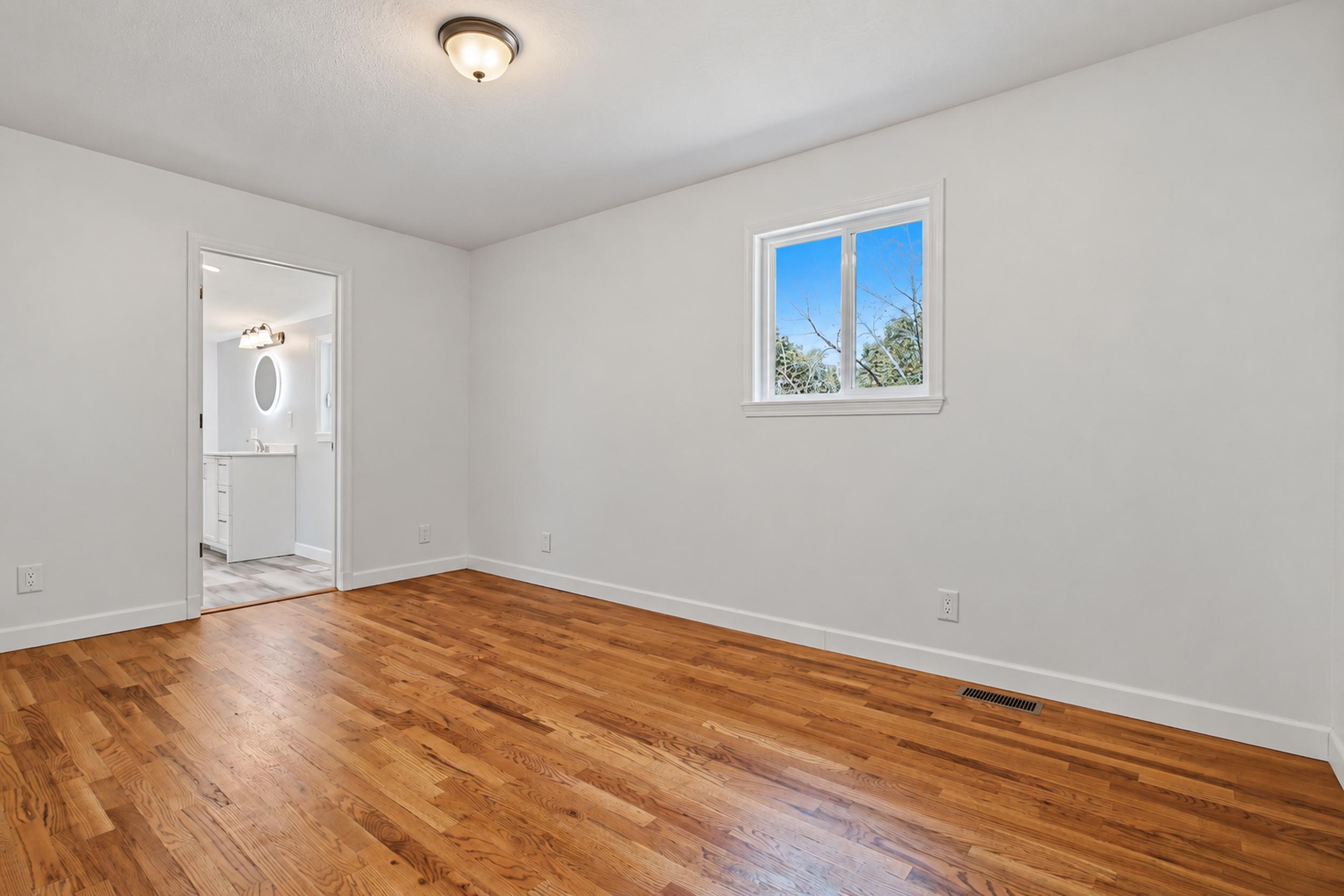689 Oak Hill Drive Road Property Photo 11