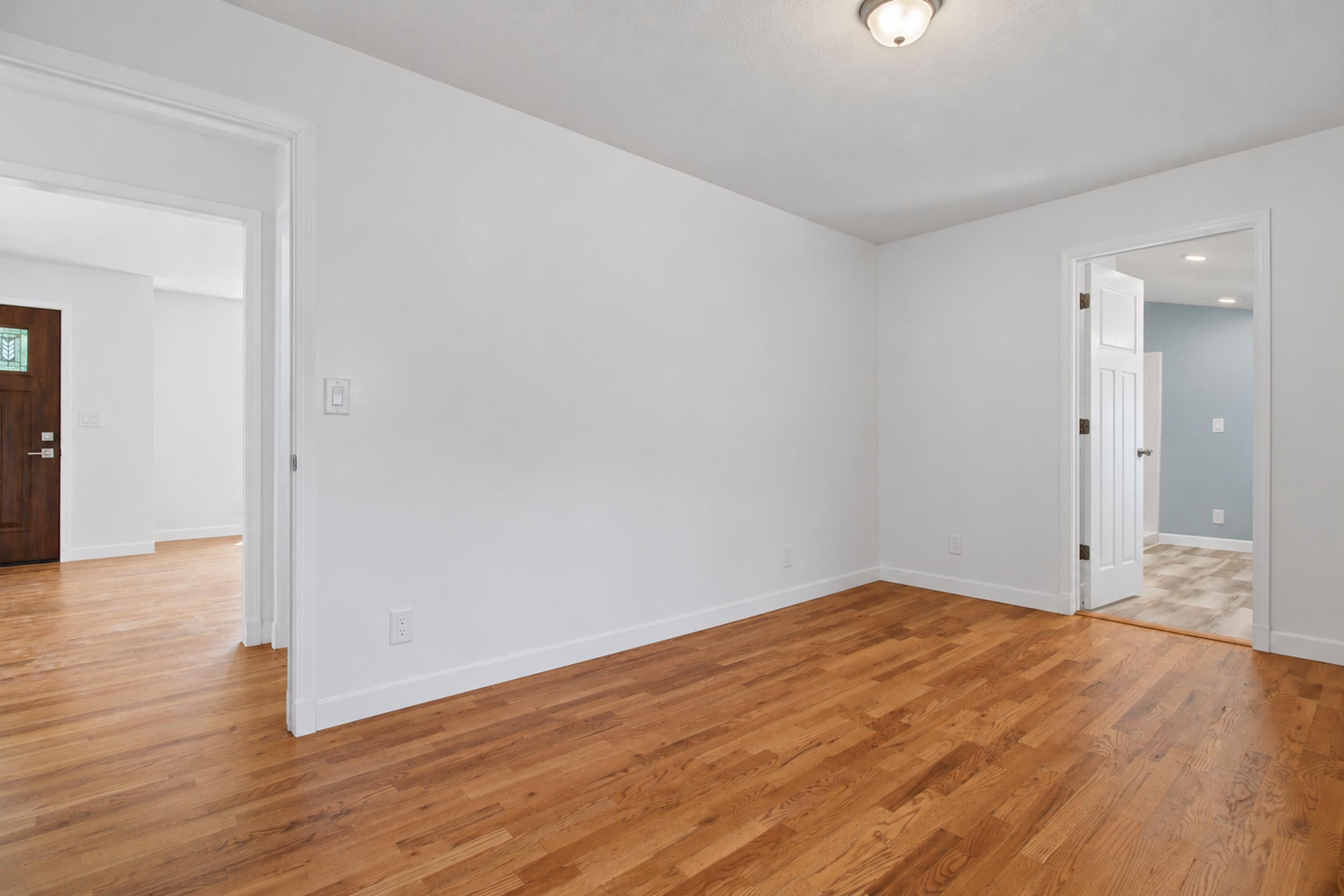 689 Oak Hill Drive Road Property Photo 12