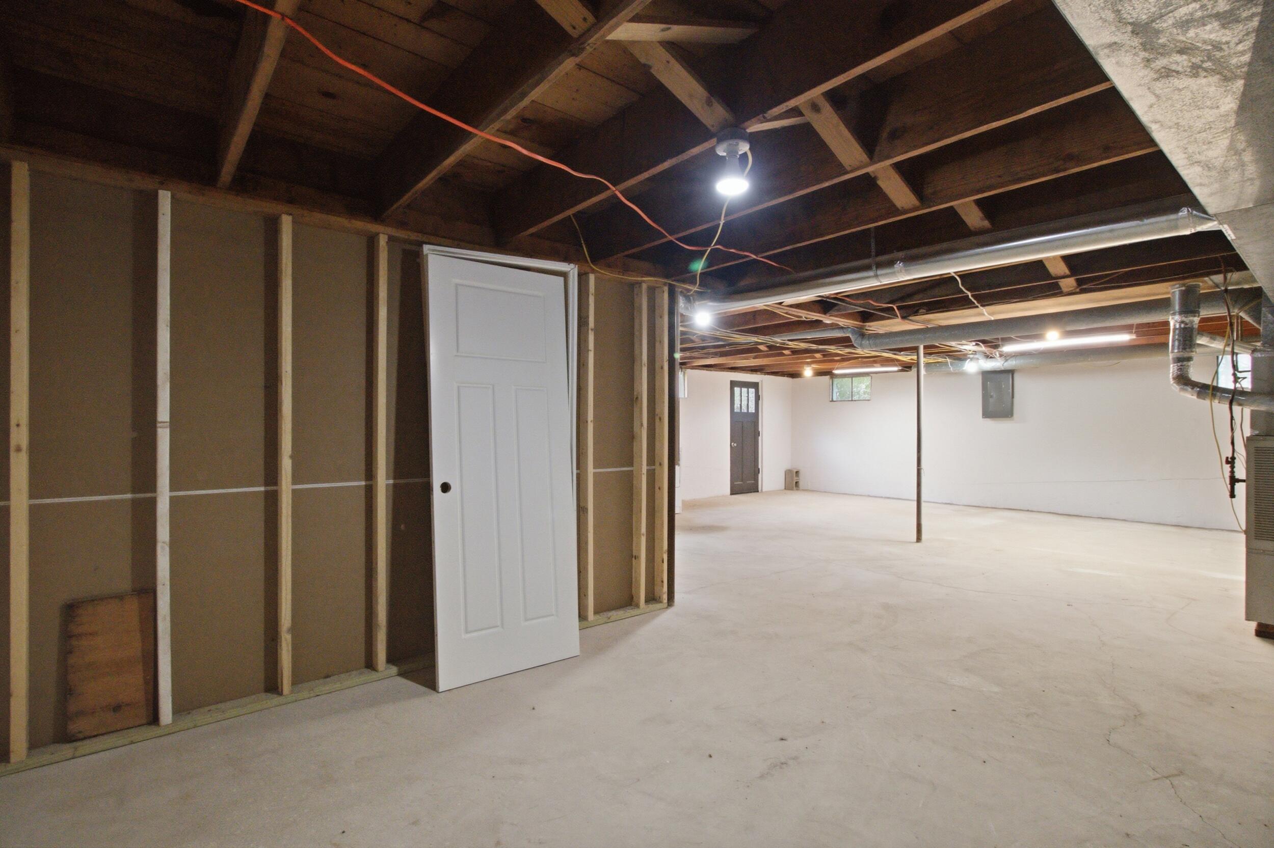 689 Oak Hill Drive Road Property Photo 29
