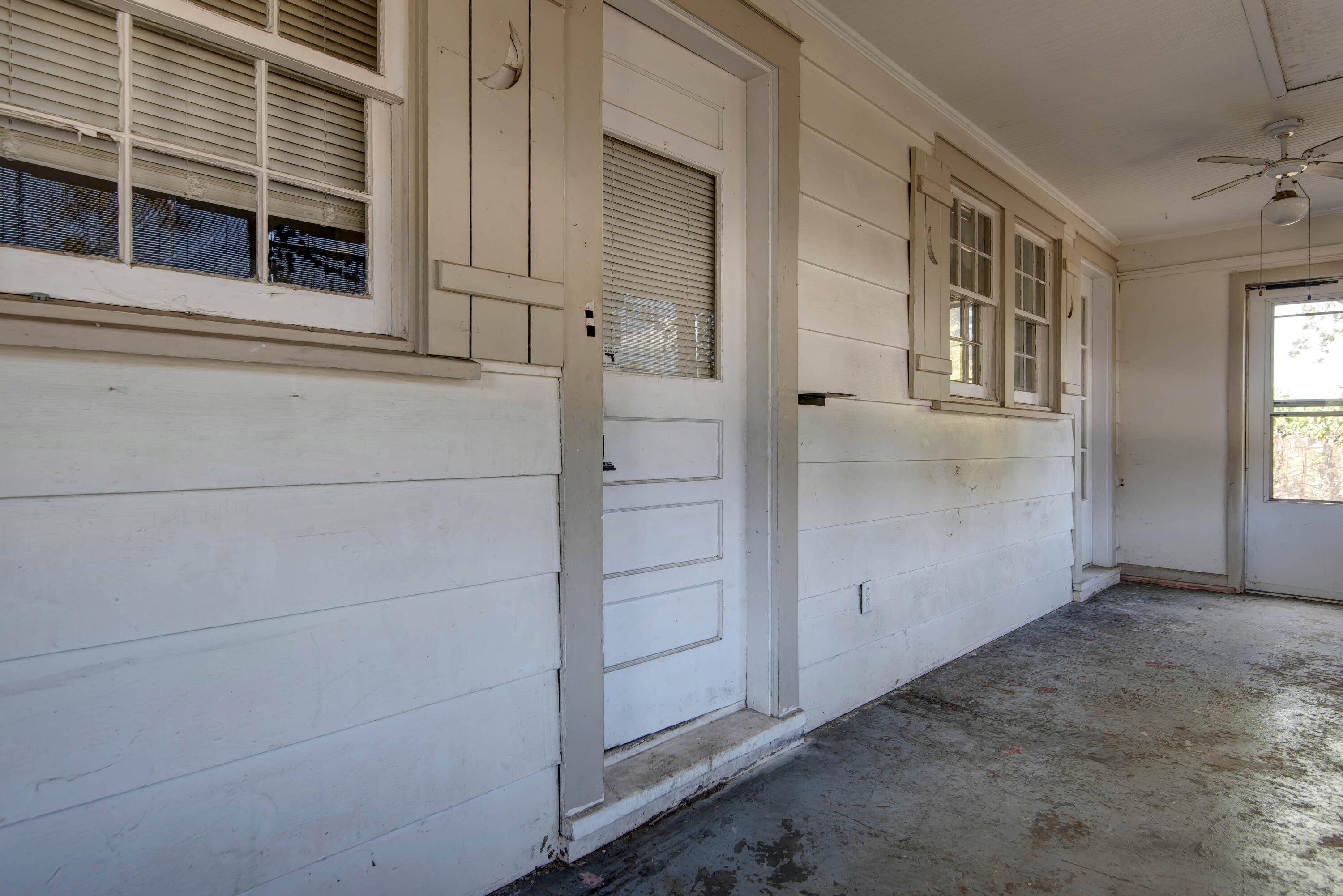 1126 East Sunshine Street Property Photo 15