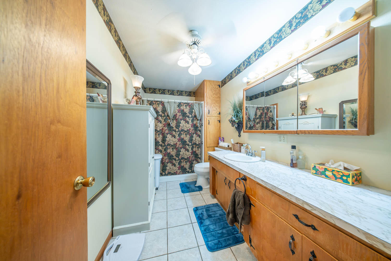 3010 County Road 5640 Property Photo 6