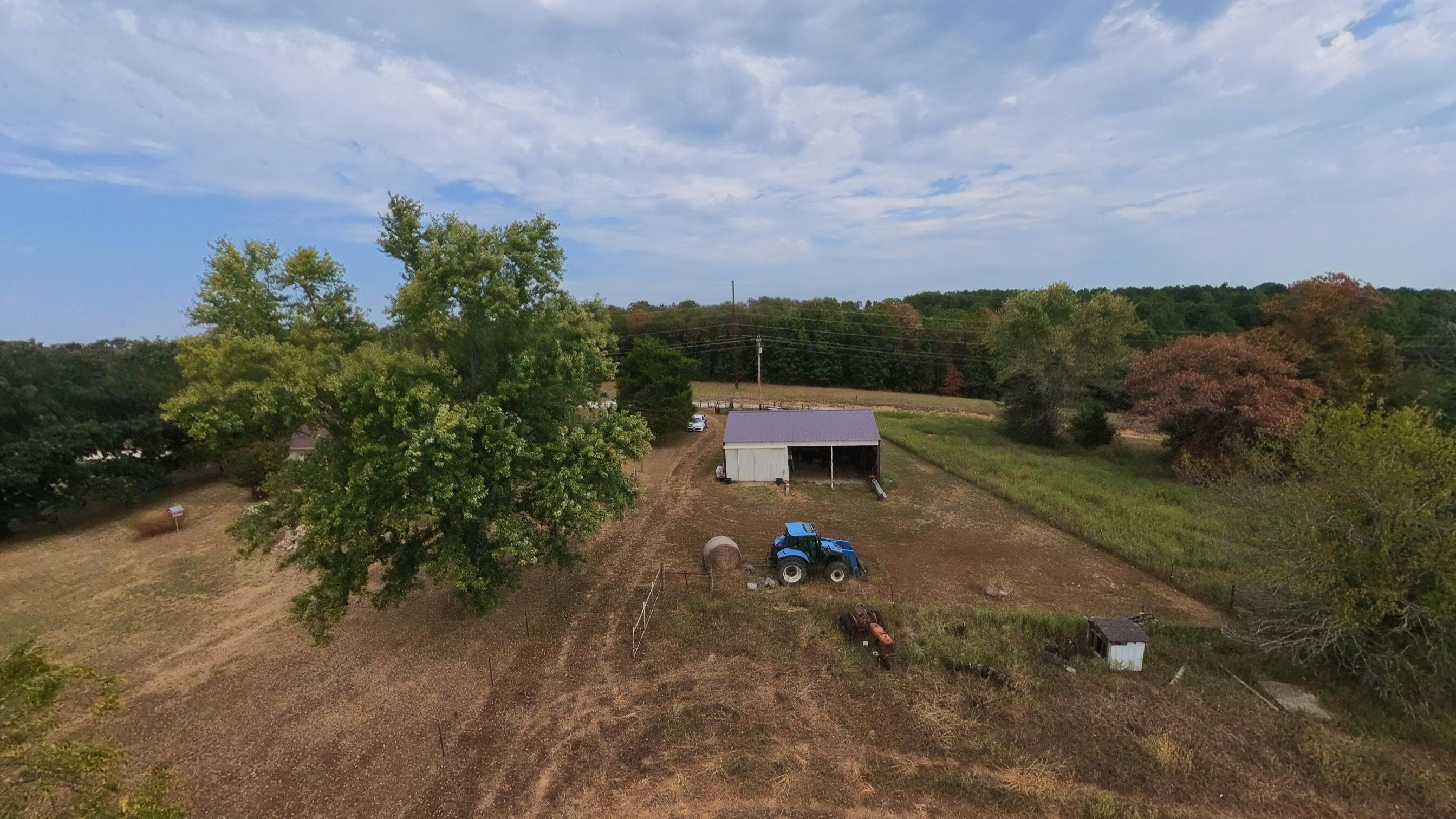 3010 County Road 5640 Property Photo 48