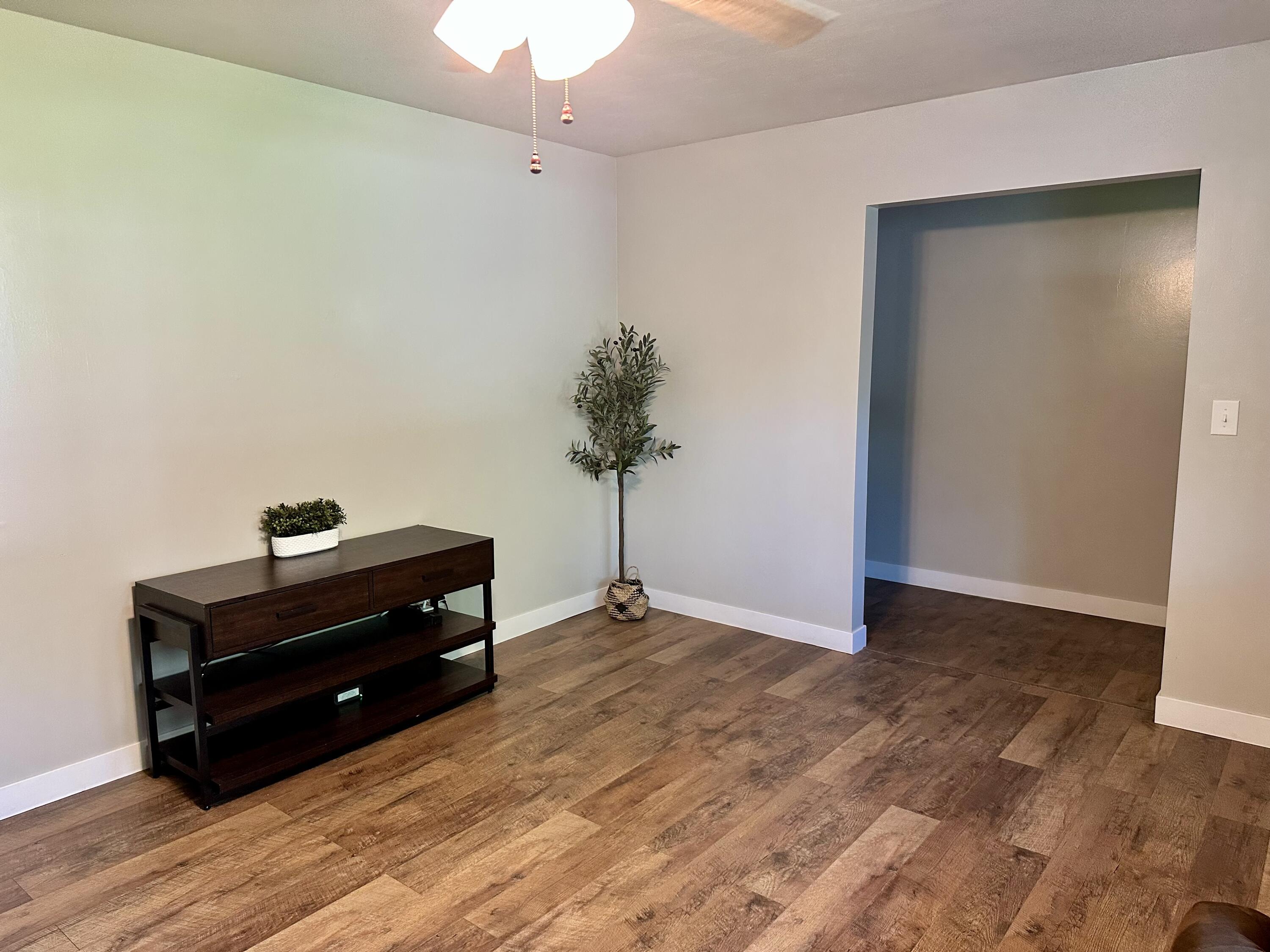 1709 South 11th Avenue Property Photo 15