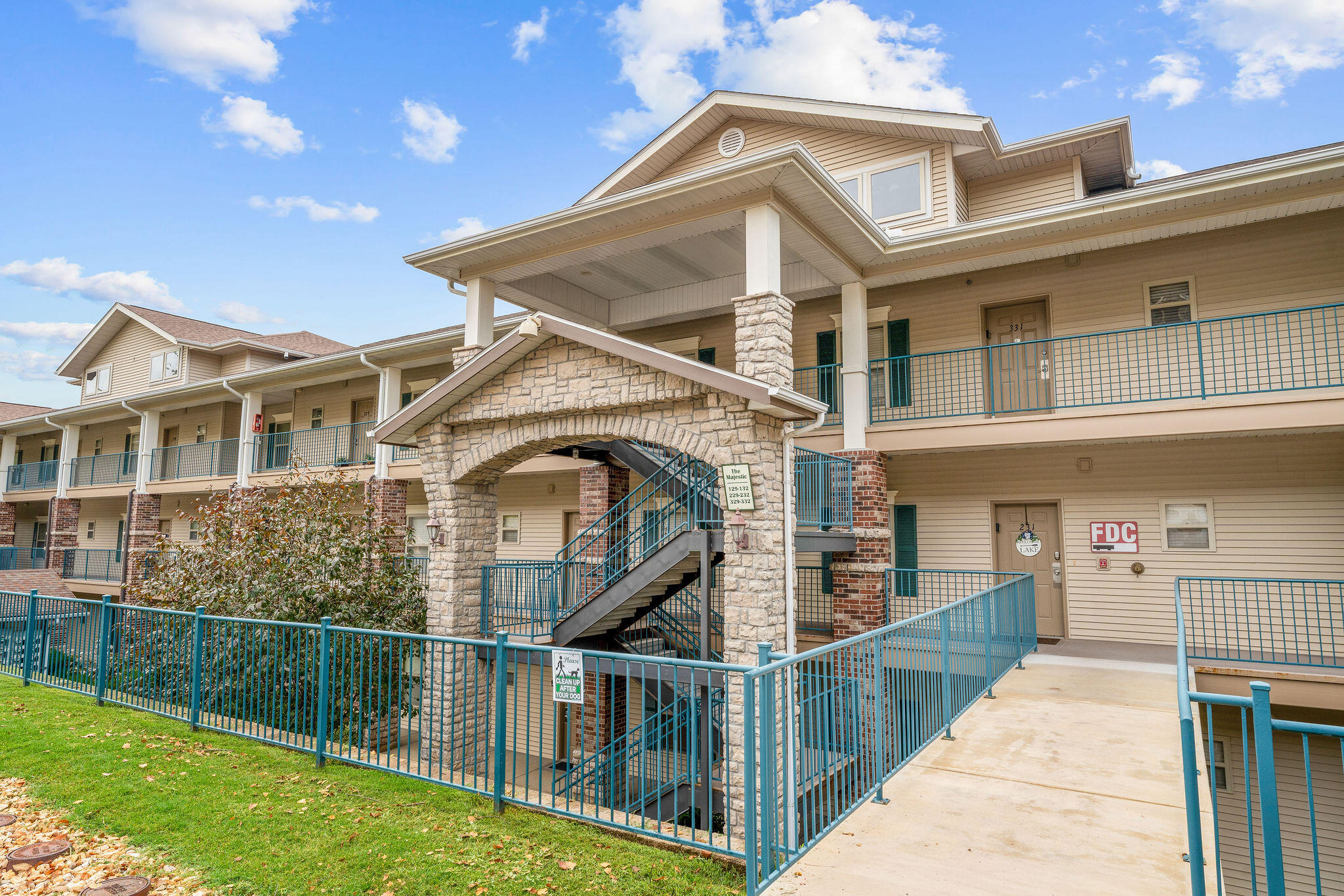 325 Majestic Drive Apt 132 Property Photo 4