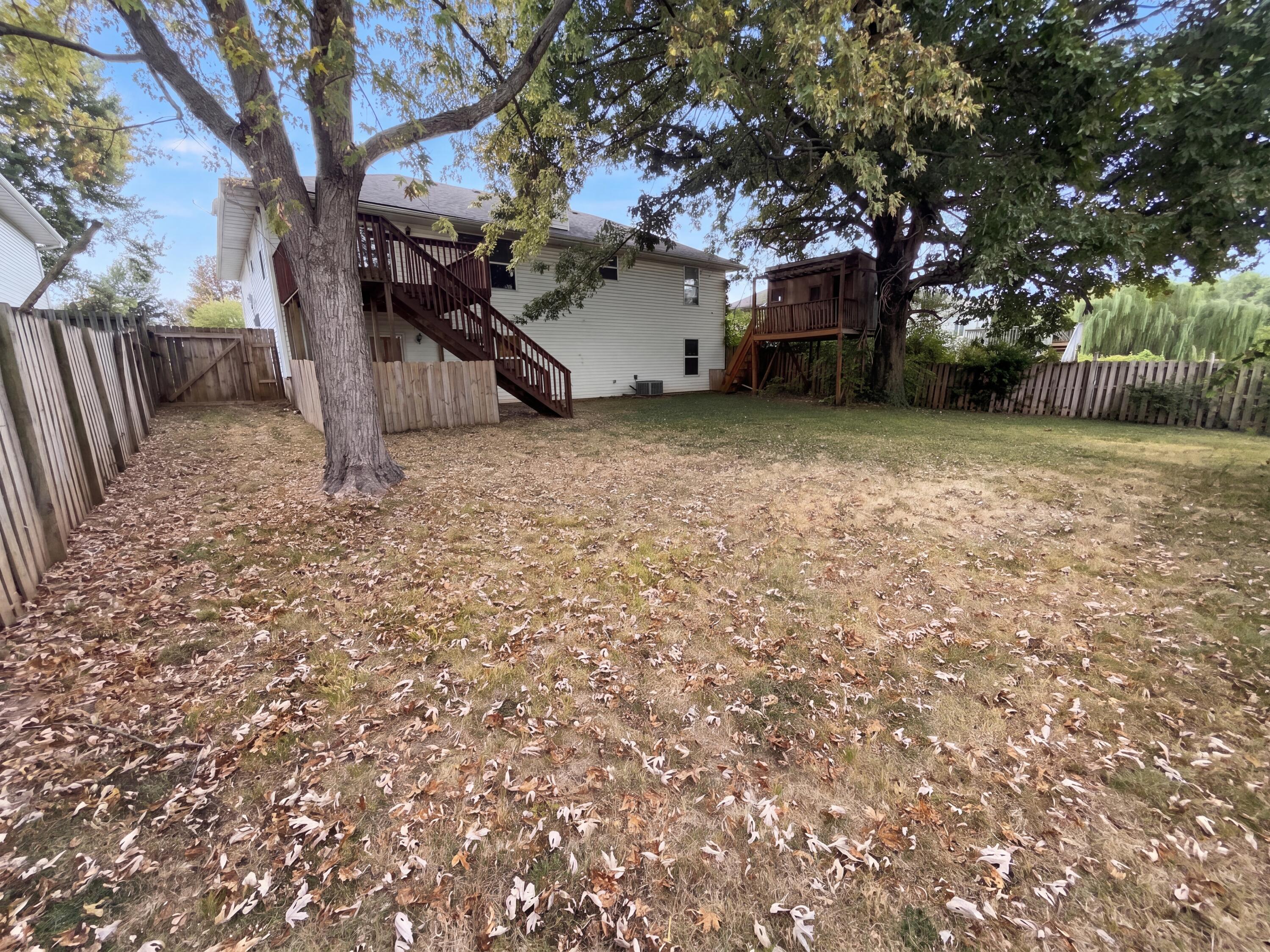 3372 South Western Avenue Property Photo 5