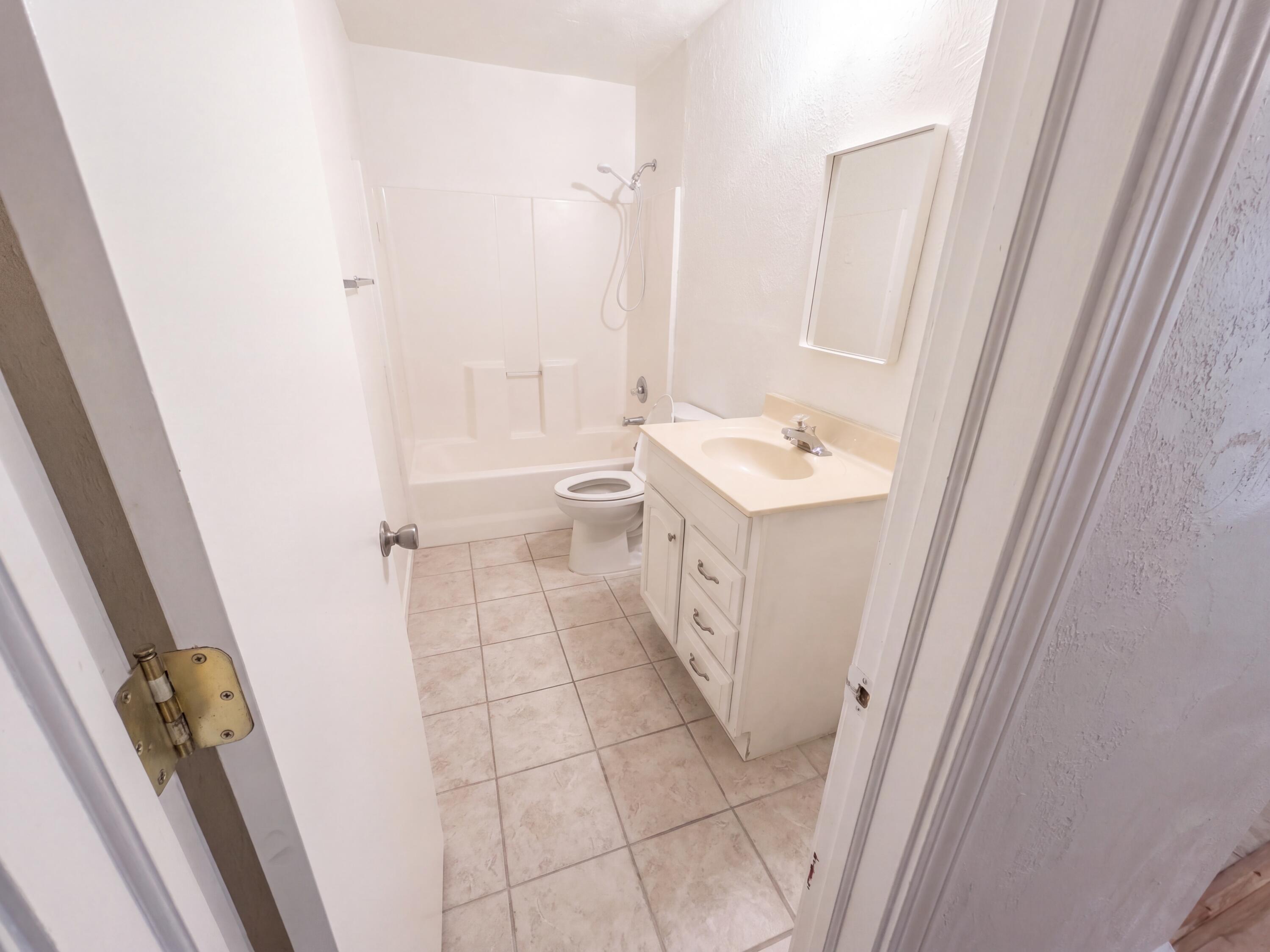 3372 South Western Avenue Property Photo 17