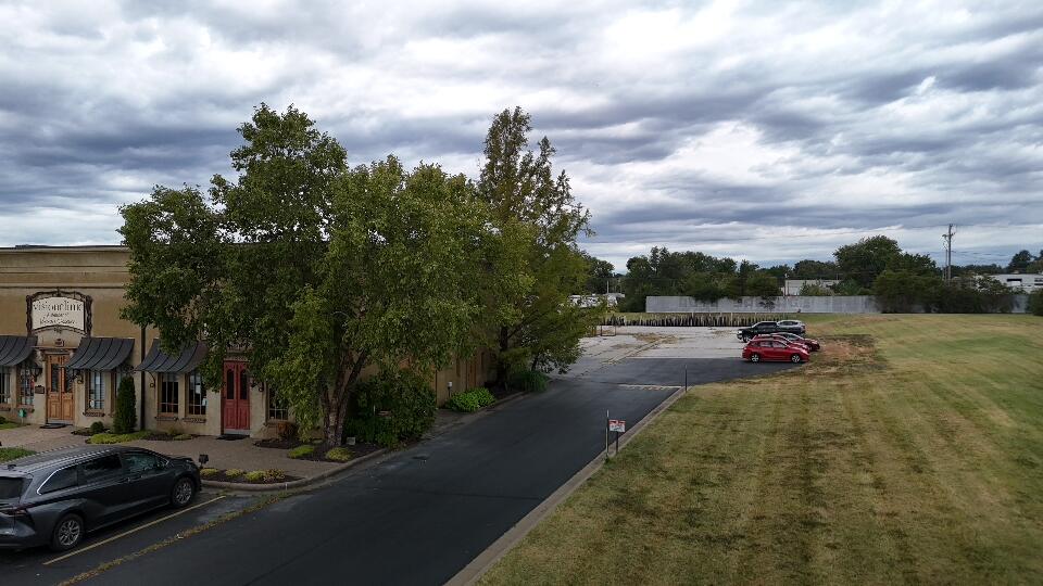 5995 6007 21st Street Property Photo 4