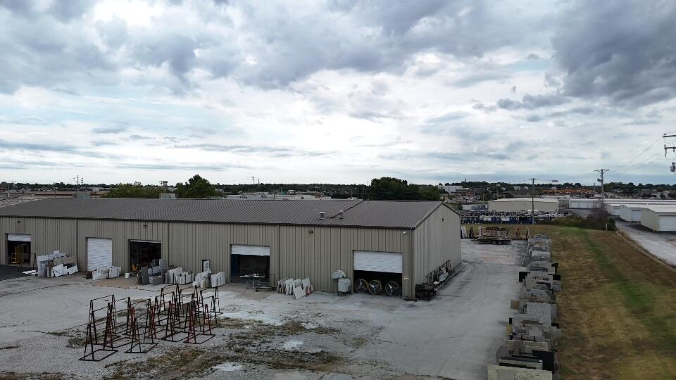 5995 6007 21st Street Property Photo 5