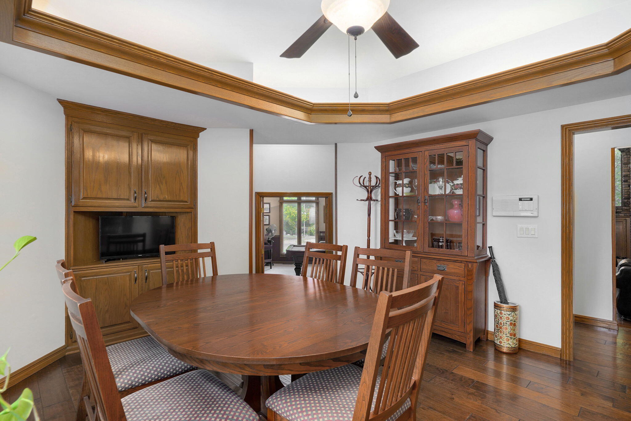 5110 South Rochelle Avenue Property Photo 47