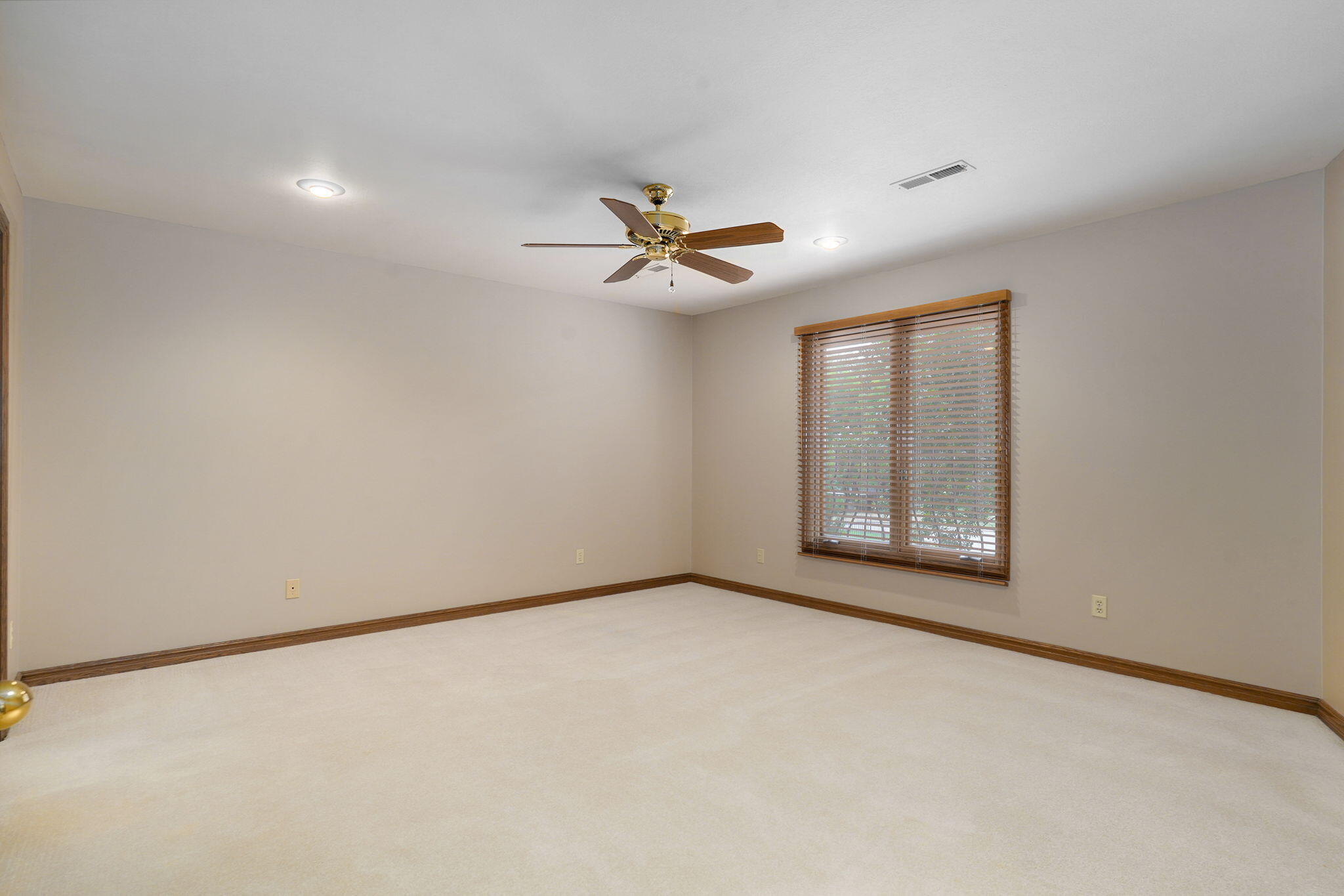 5110 South Rochelle Avenue Property Photo 55