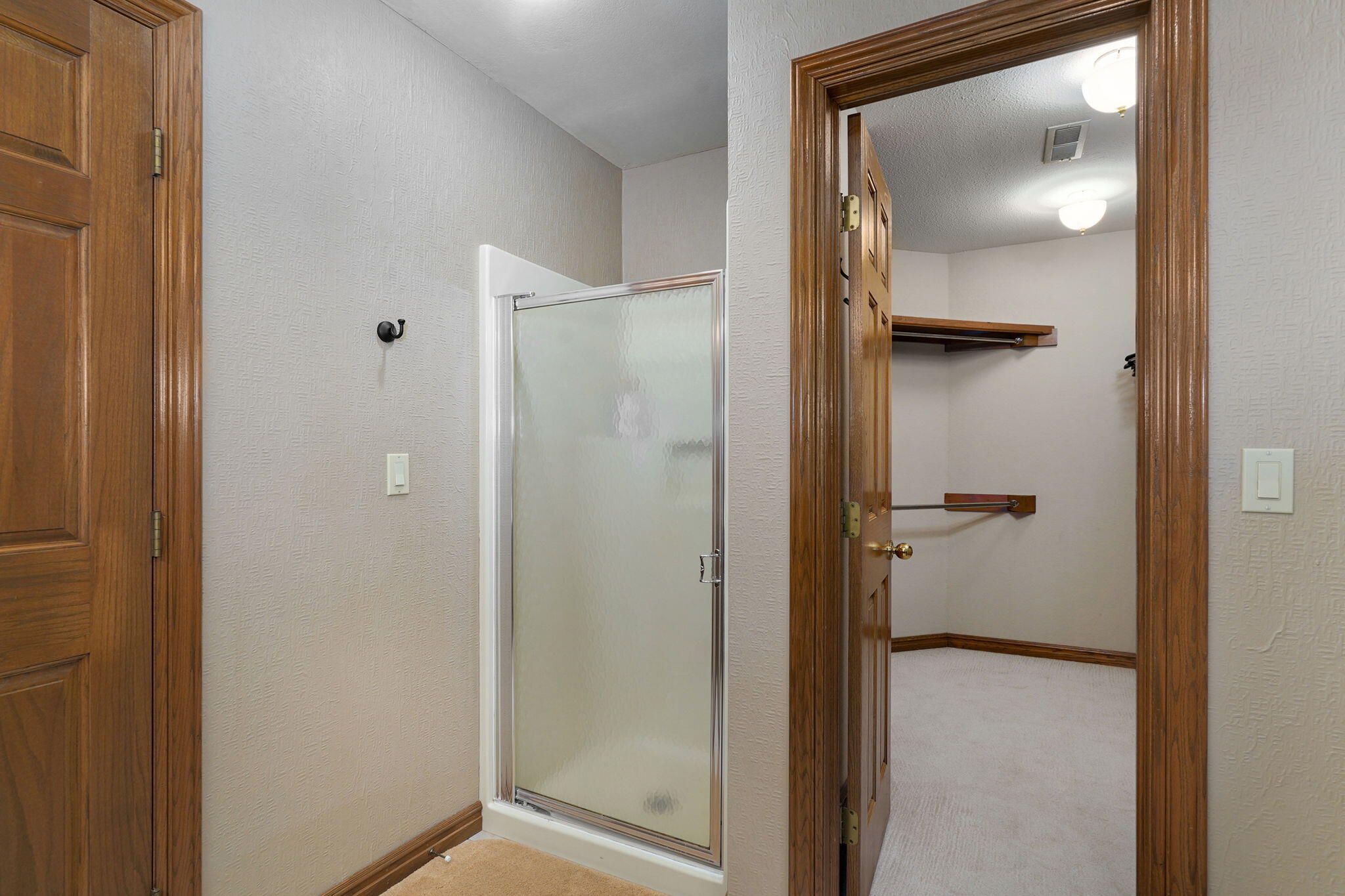 5110 South Rochelle Avenue Property Photo 57
