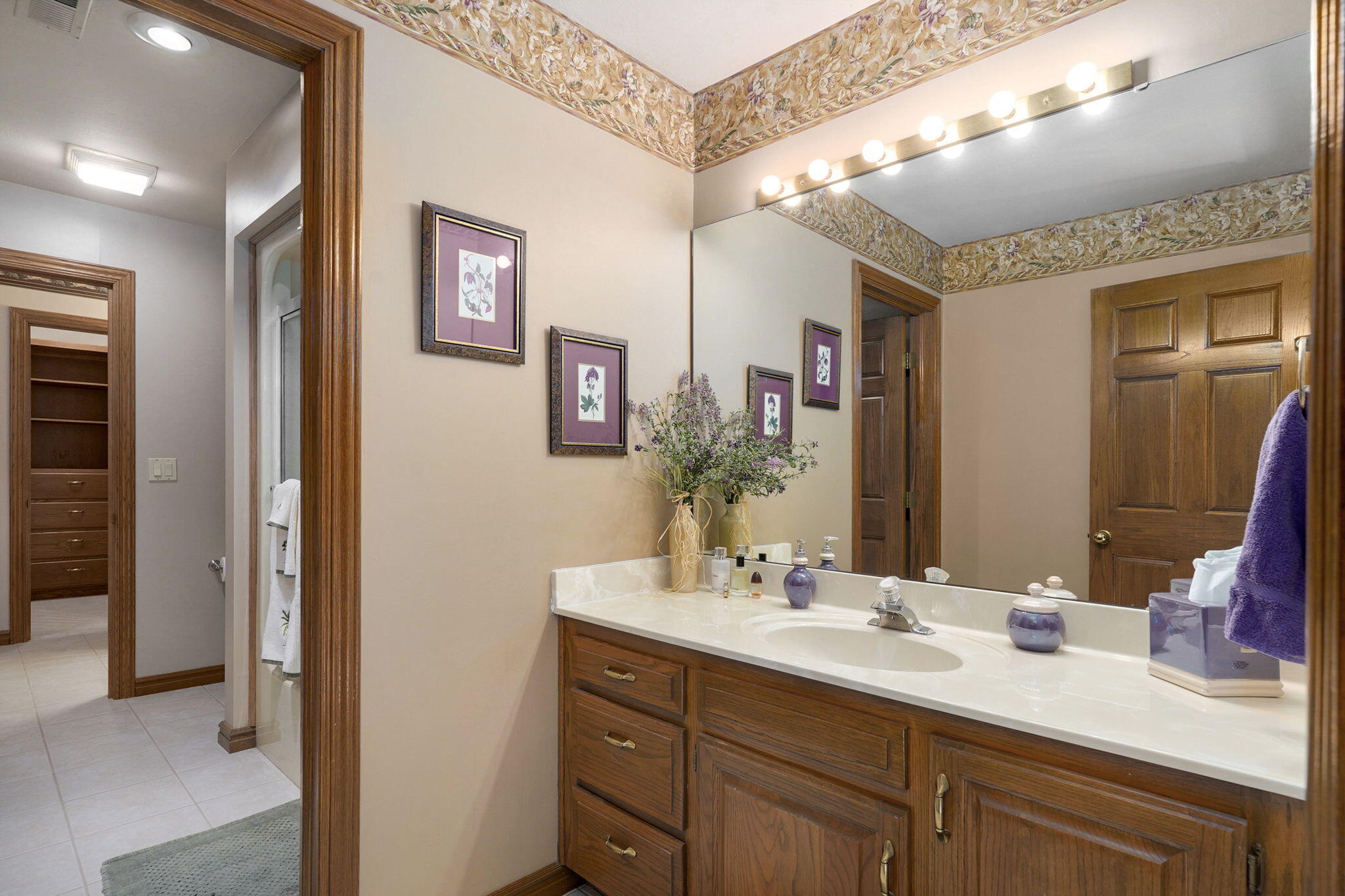 5110 South Rochelle Avenue Property Photo 59