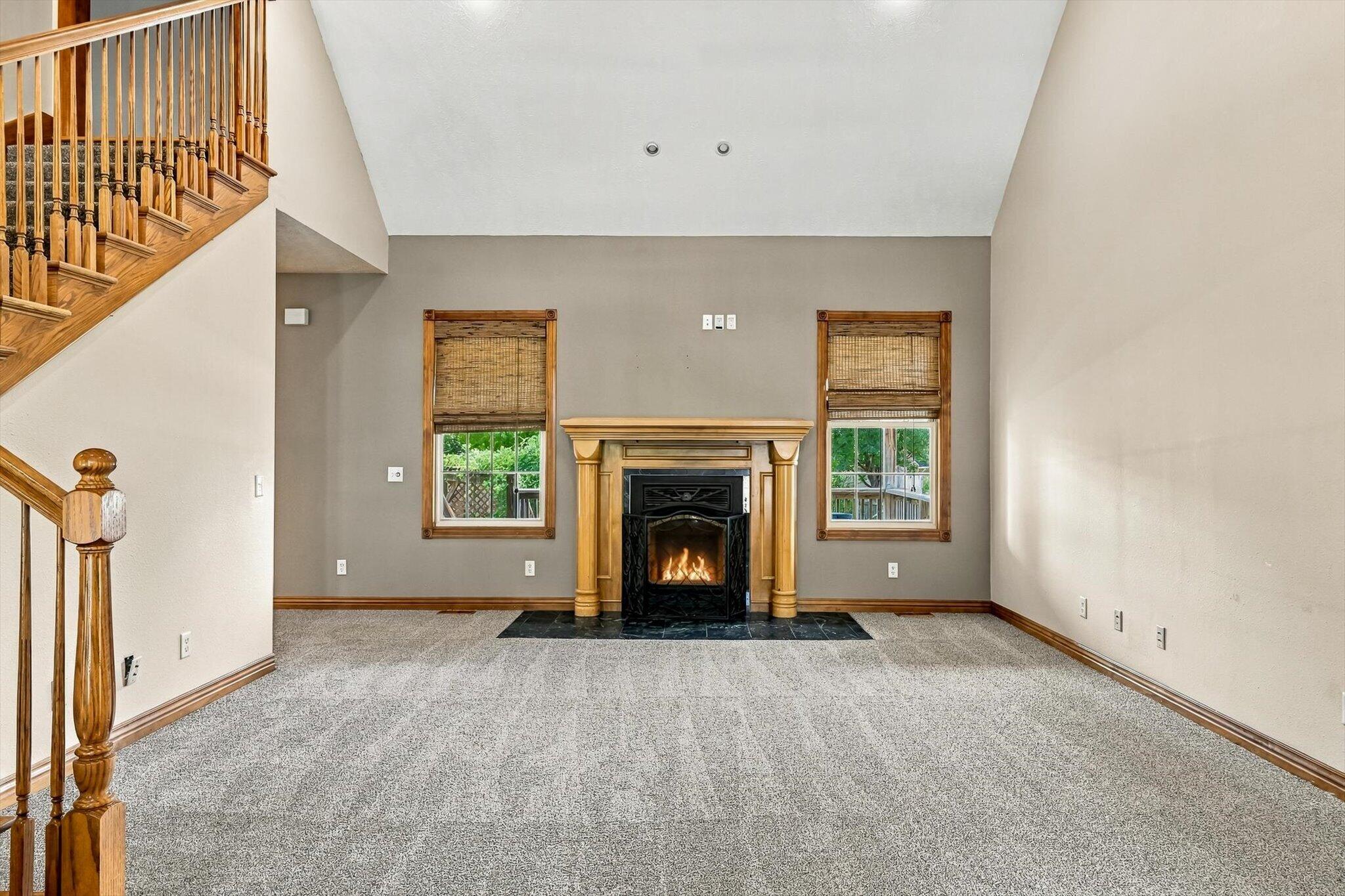 1002 East Rachael Drive Property Photo 6