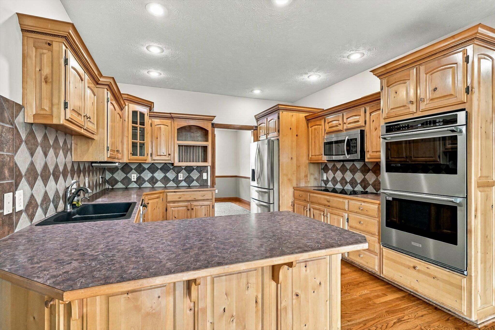 1002 East Rachael Drive Property Photo 12