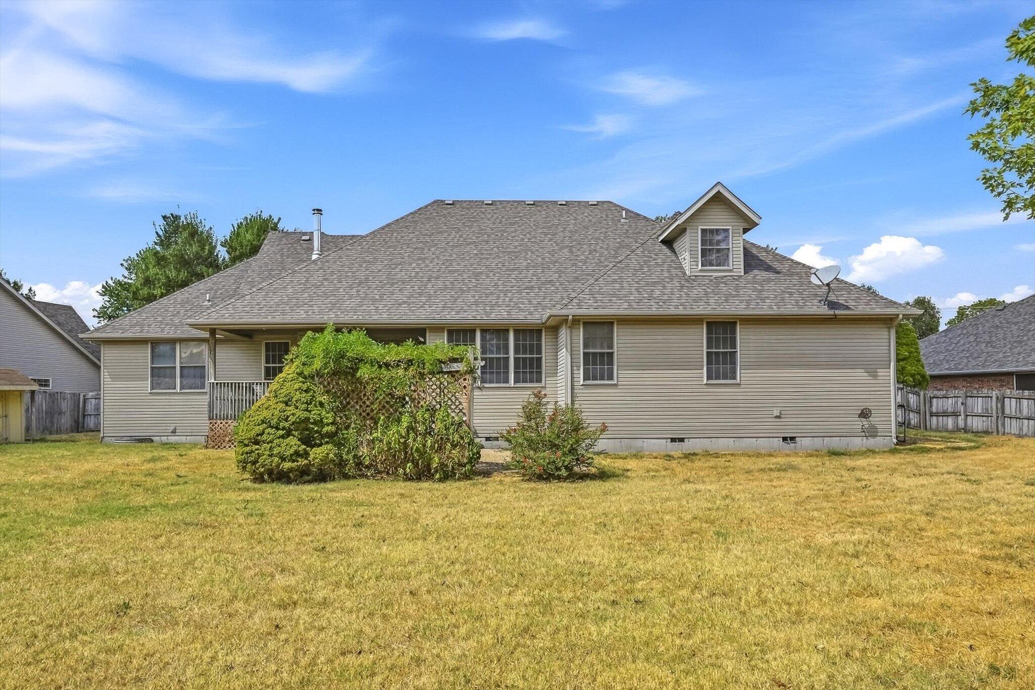 1002 East Rachael Drive Property Photo 35