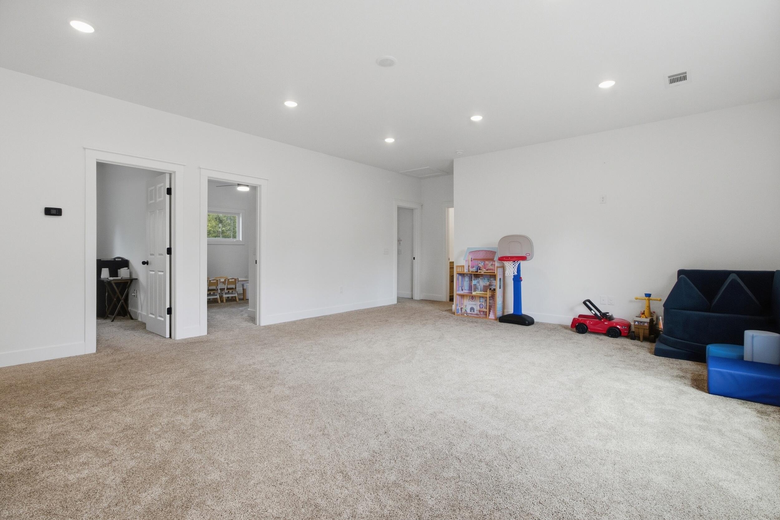 6094 Private Road 1606 Property Photo 24