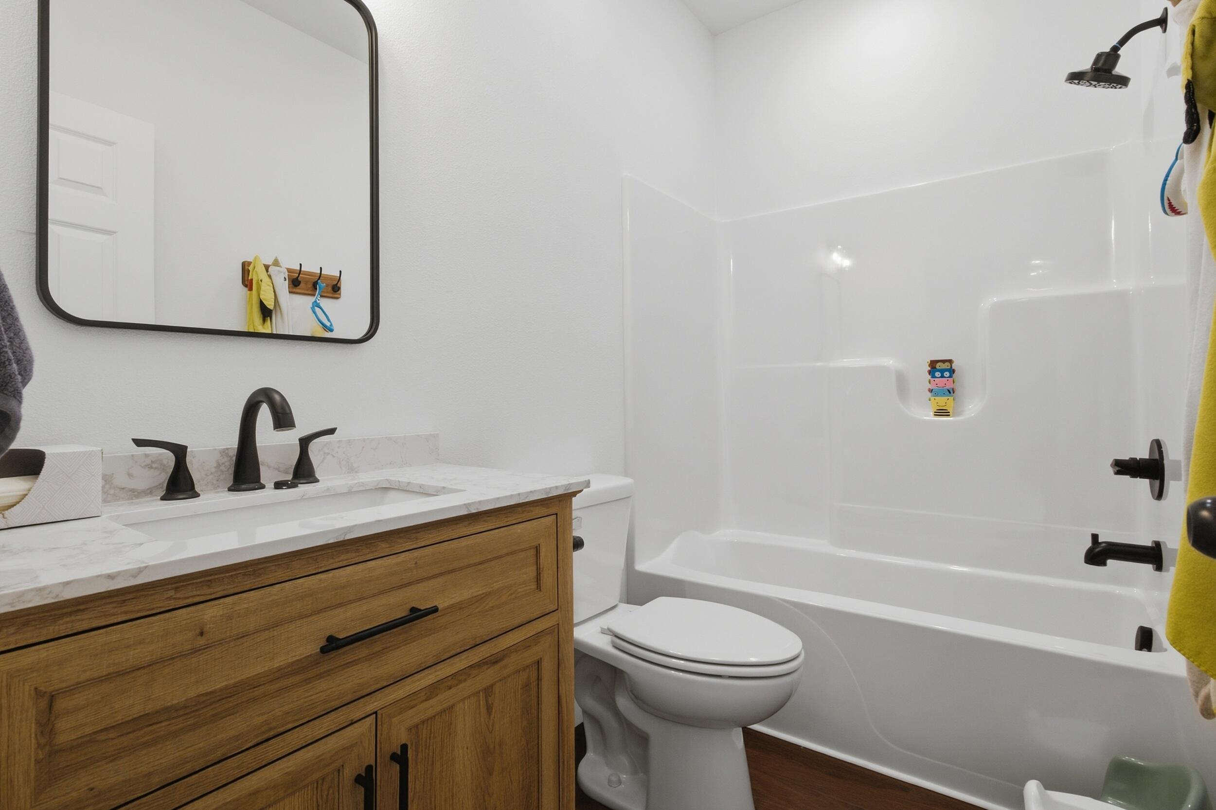6094 Private Road 1606 Property Photo 28