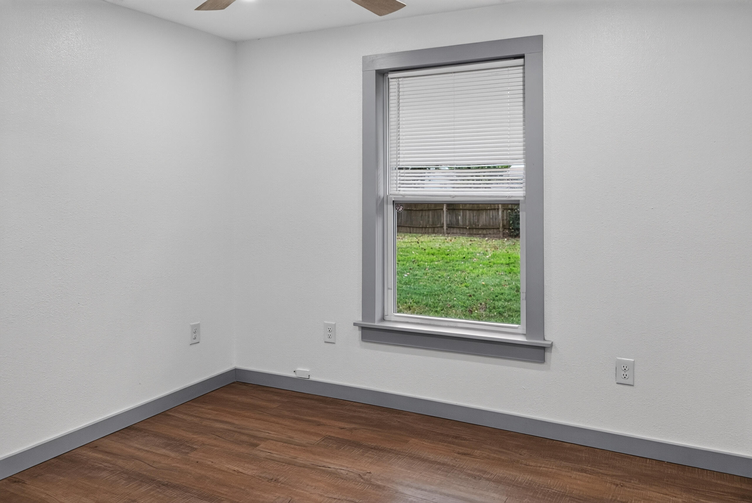 812 East Lindon Street Property Photo 17