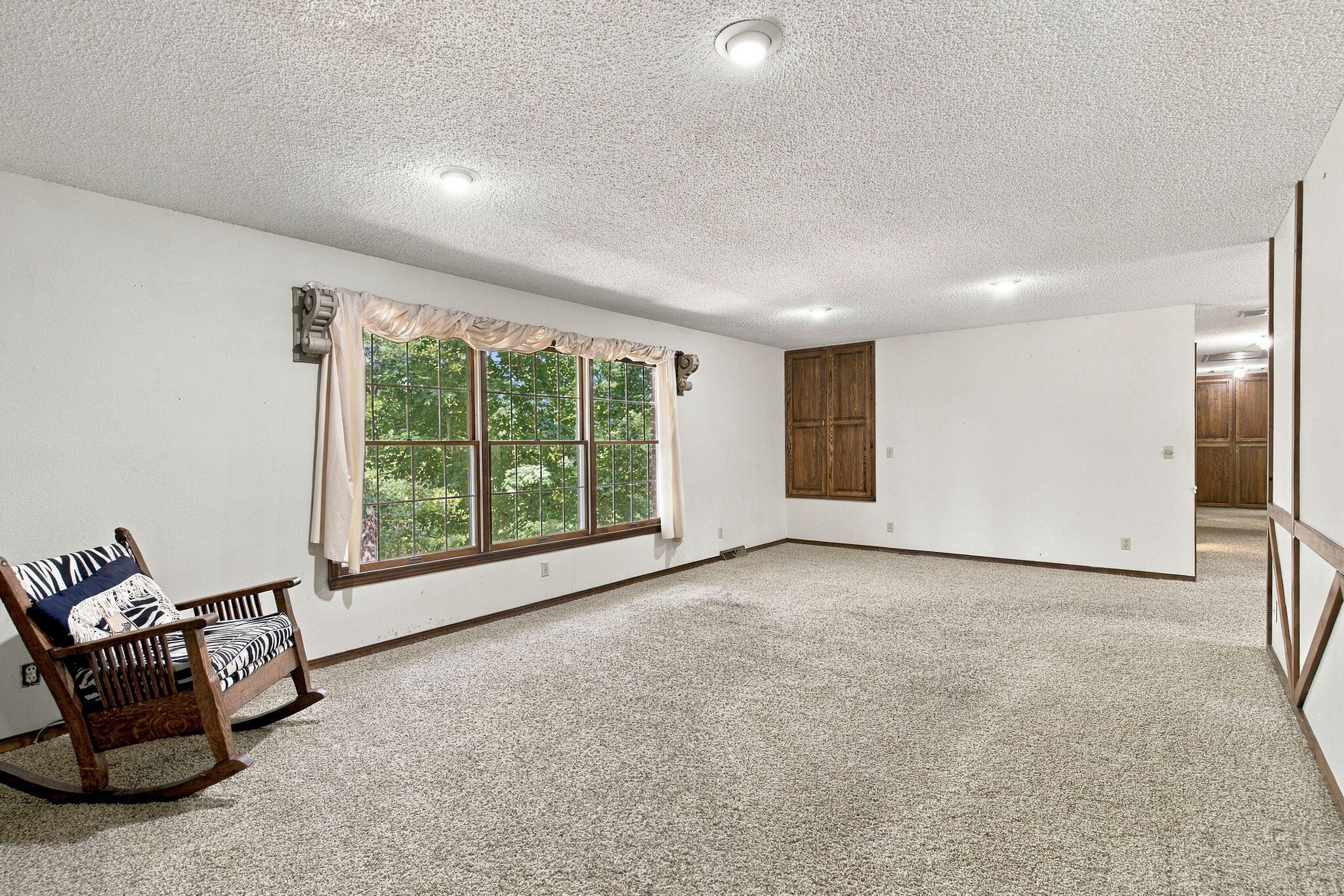 157 Dakota Drive Property Photo 14