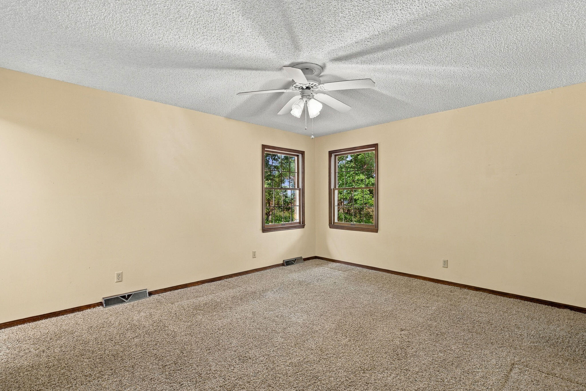 157 Dakota Drive Property Photo 18