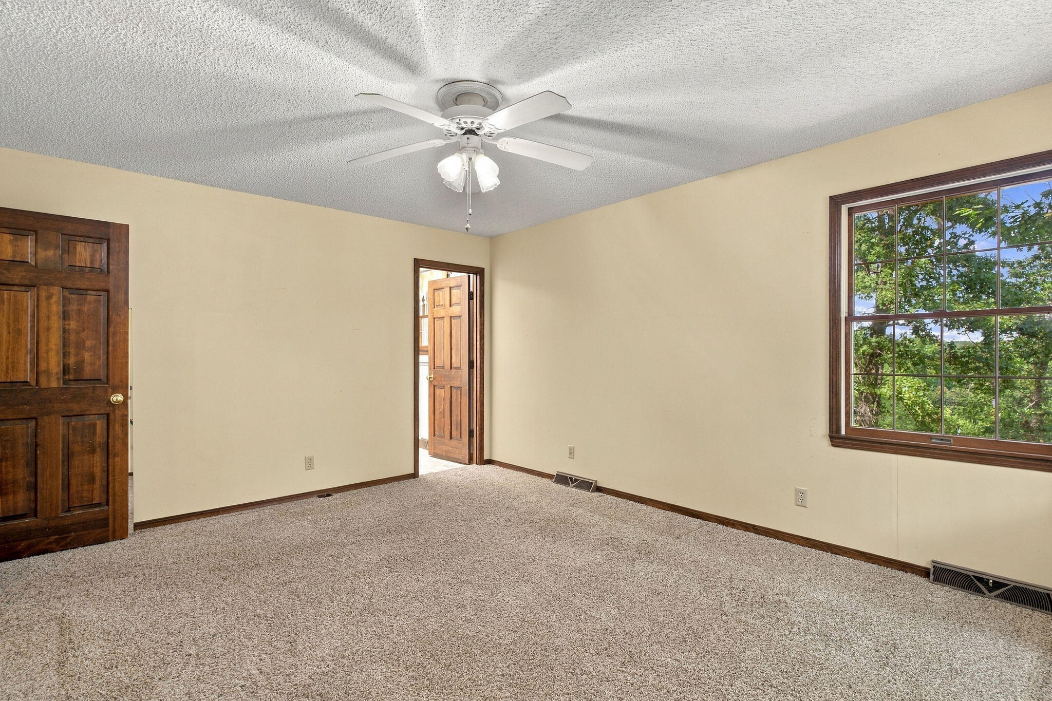 157 Dakota Drive Property Photo 19