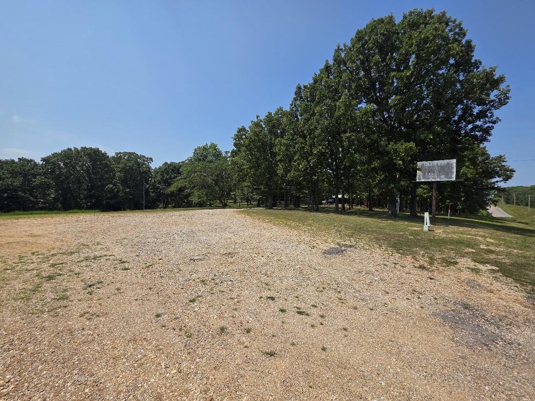2052 State Road Jj Property Photo 3