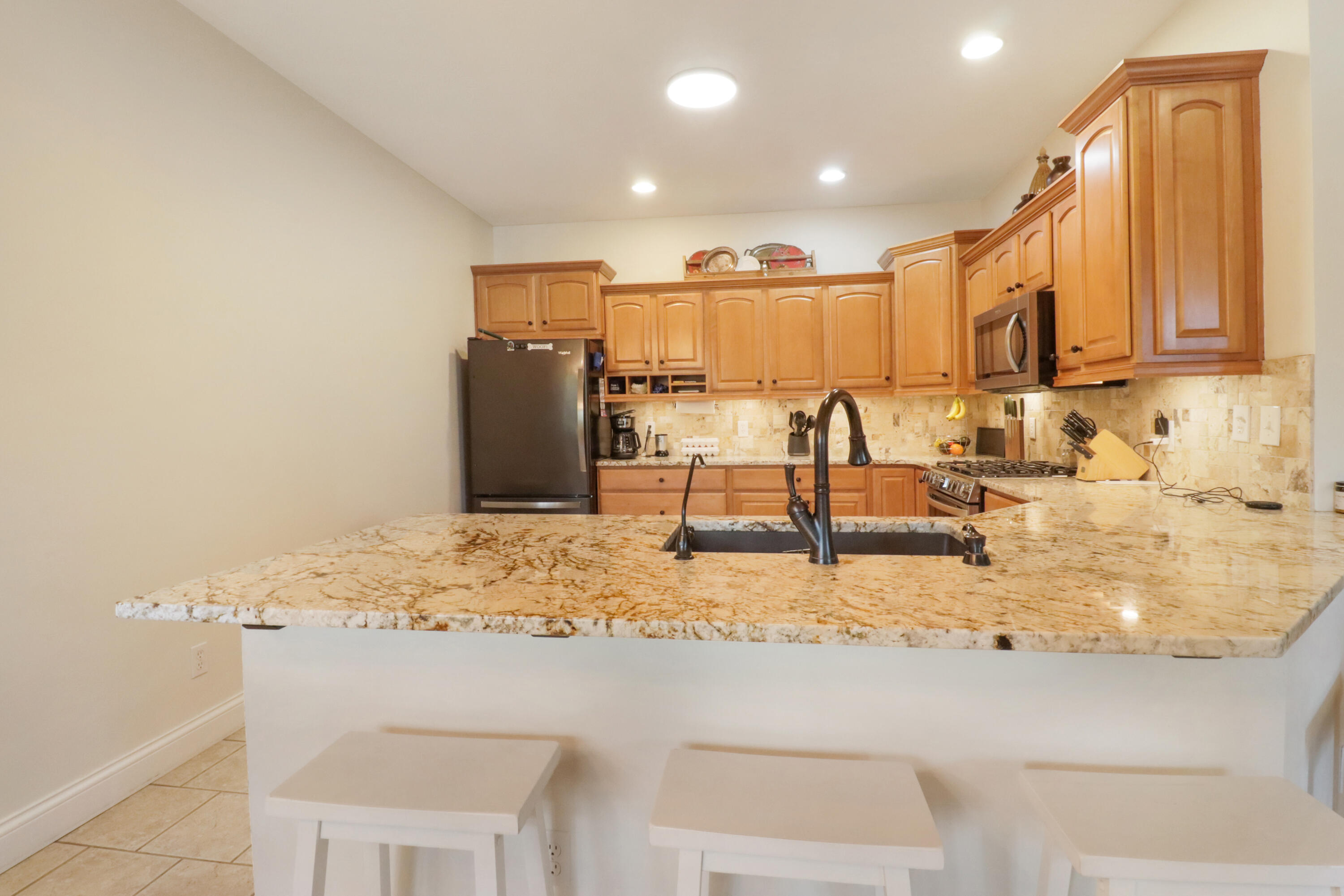 4200 Oak Haven Drive Property Photo 13