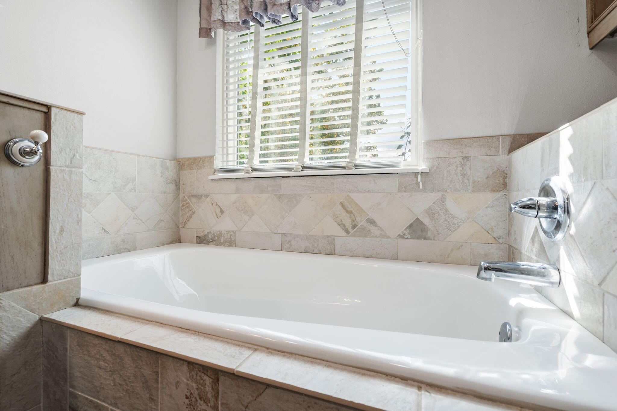 165 Fairview Road Property Photo 21